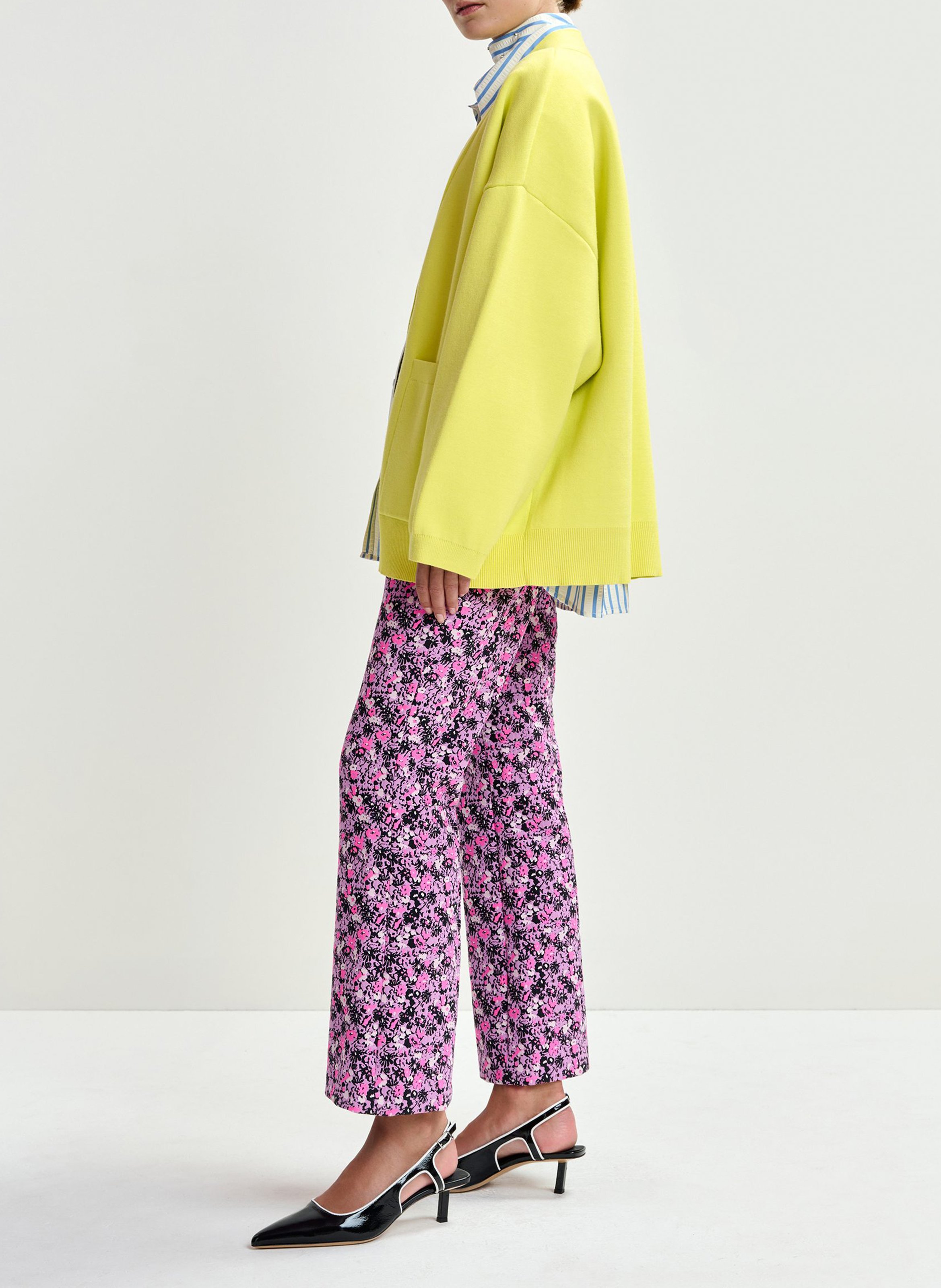 Oversized plain button-up cardigan ESSENTIEL ANTWERP Yellow