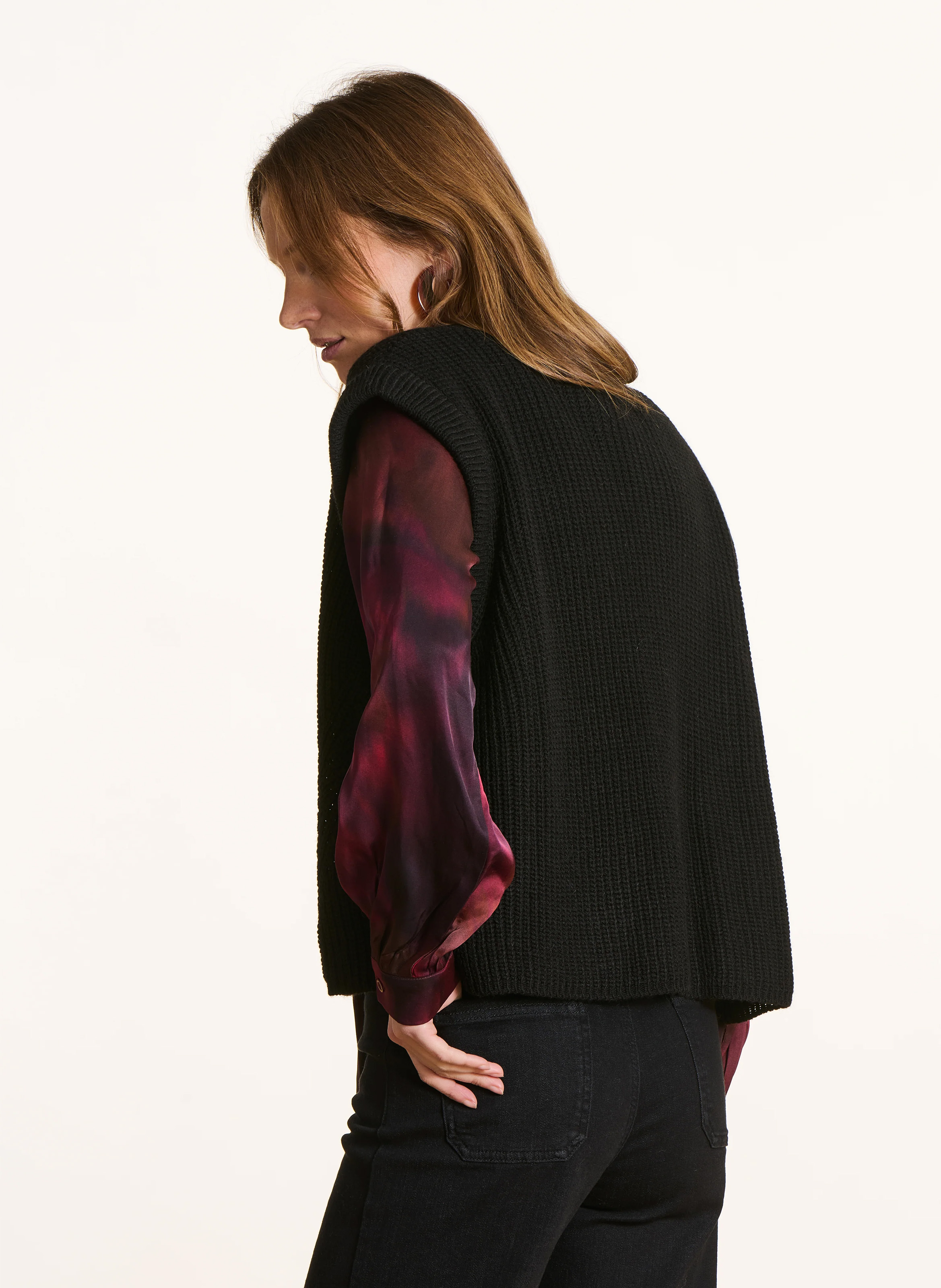 Gilet col rond  LA FEE MARABOUTEE Noir