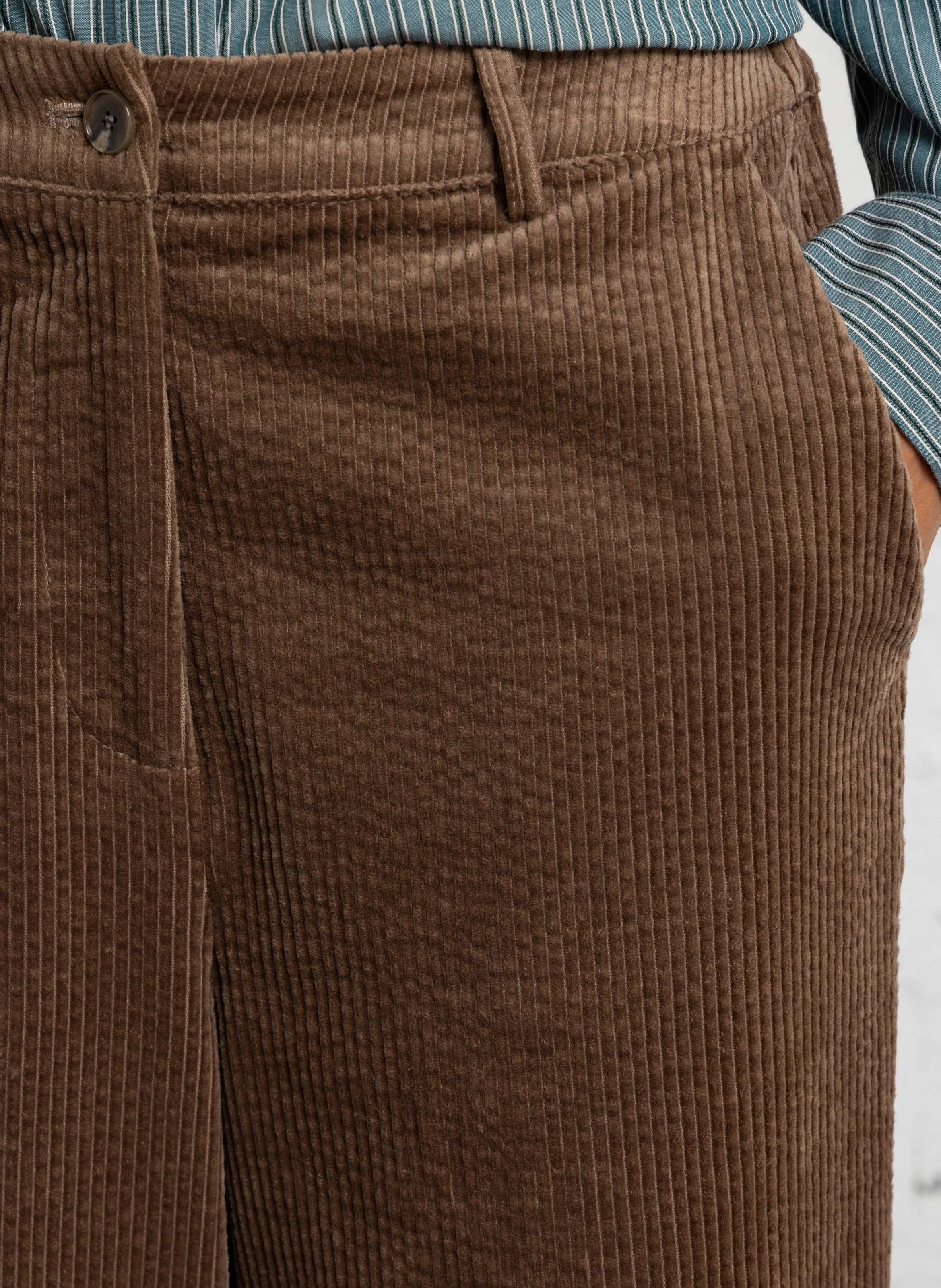 Pantalon en velours côtelé de coton  BELLA JONES Marron