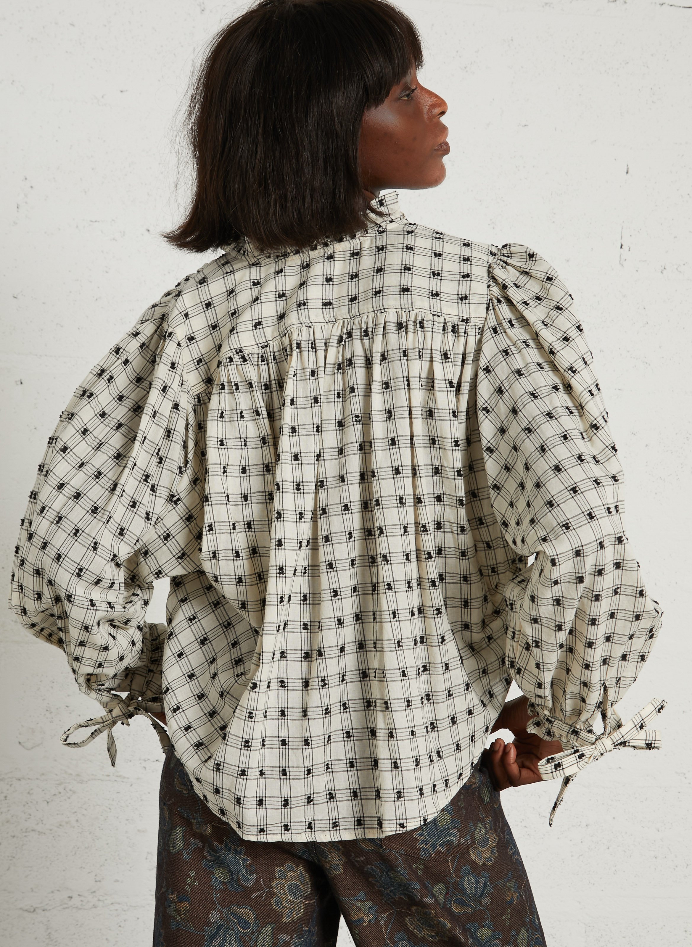 Bluse mit Volantkragen aus Baumwolle THE KORNER Beige