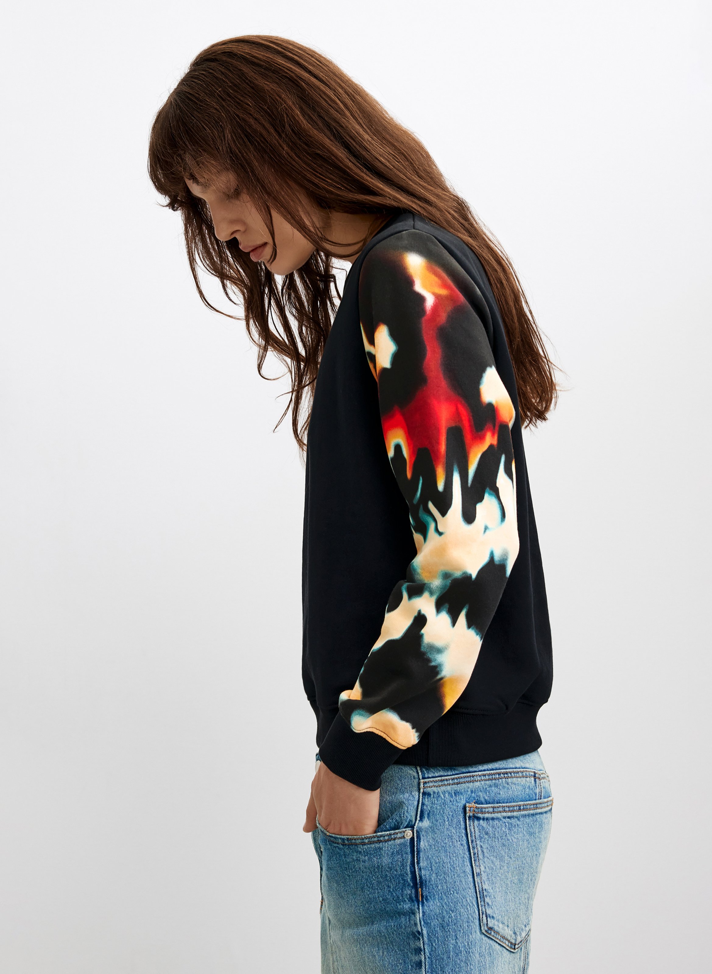 Sweat droit aux manches imprimées DESIGUAL Noir