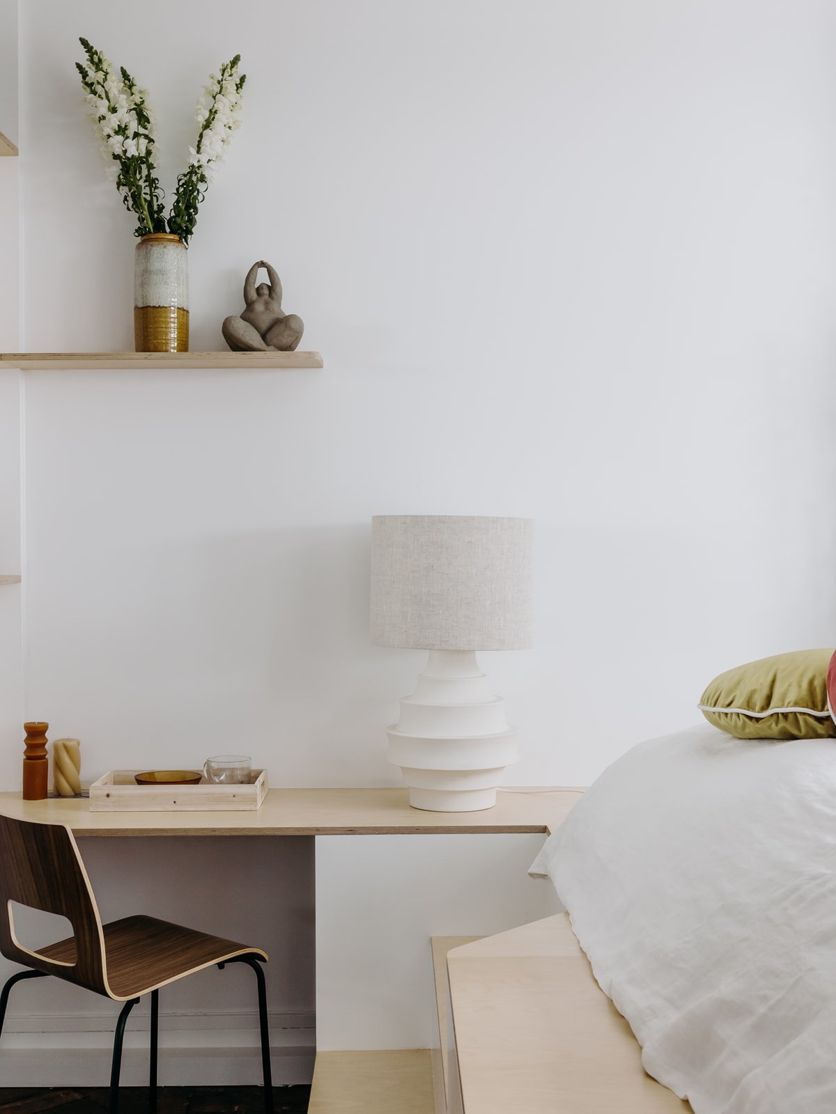 Ceramic lamp DEBONGOUT White