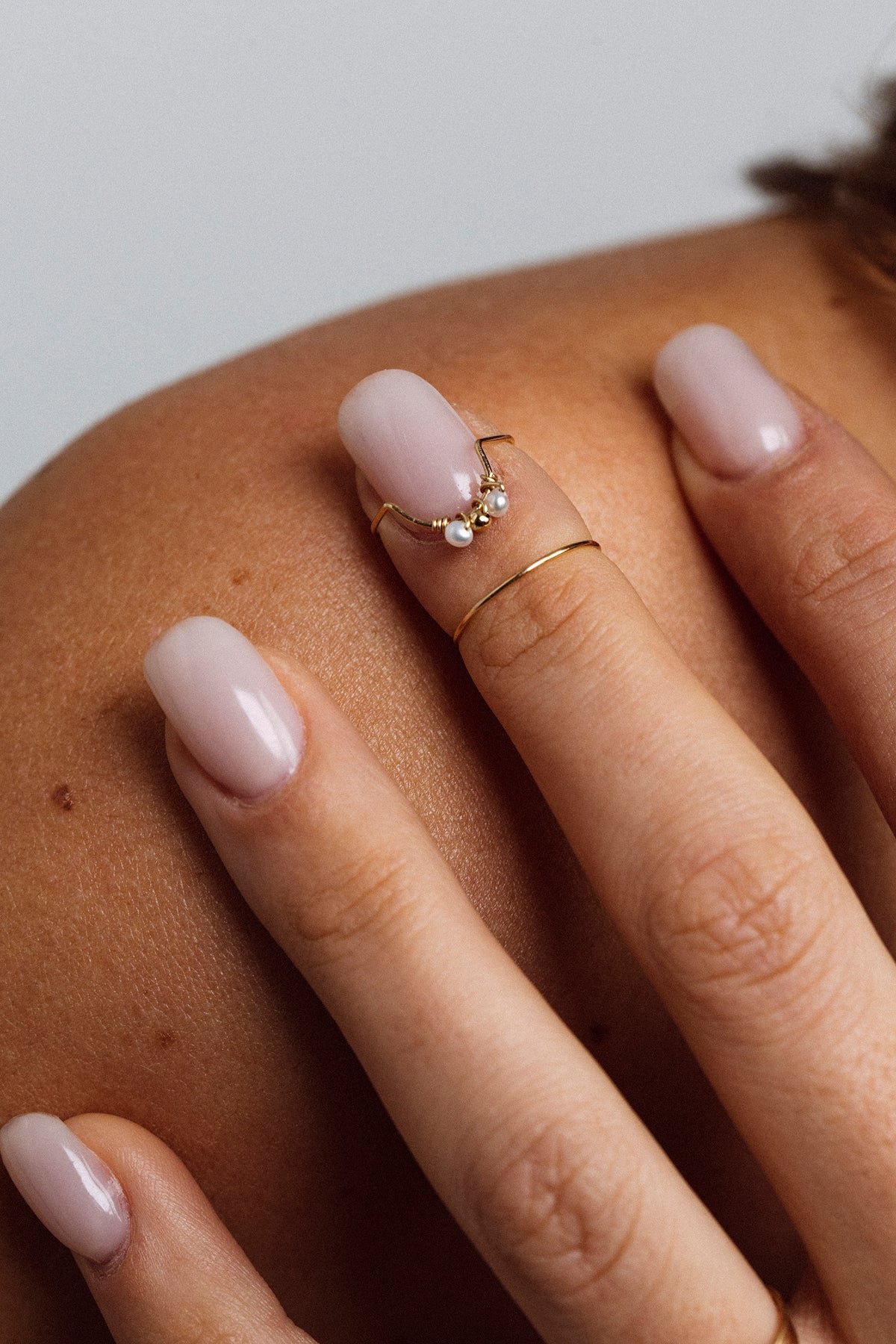 Nail ring with woven beads YAY Golden