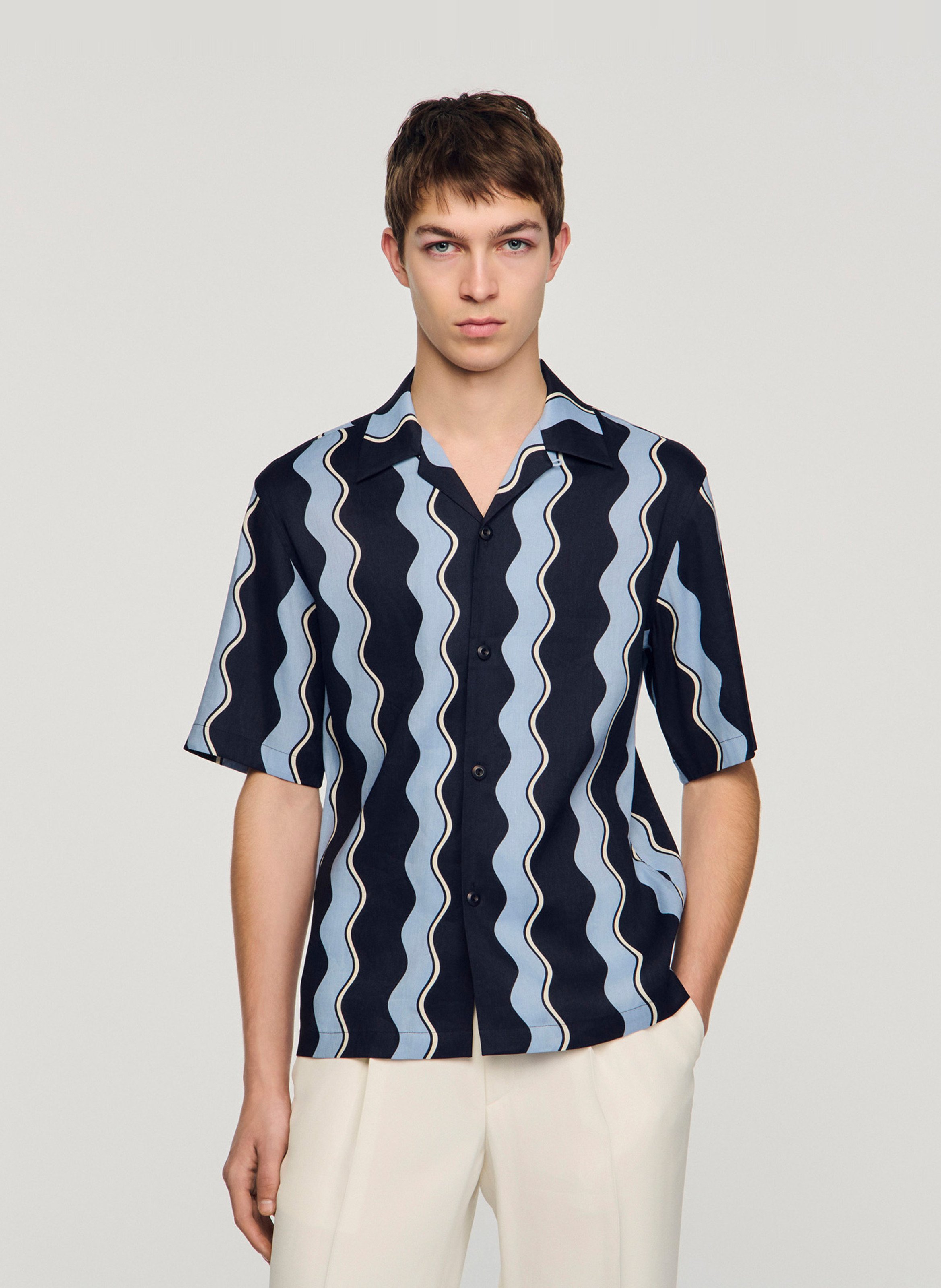 Straight classic collar shirt in printed blended linen. SANDRO Blue
