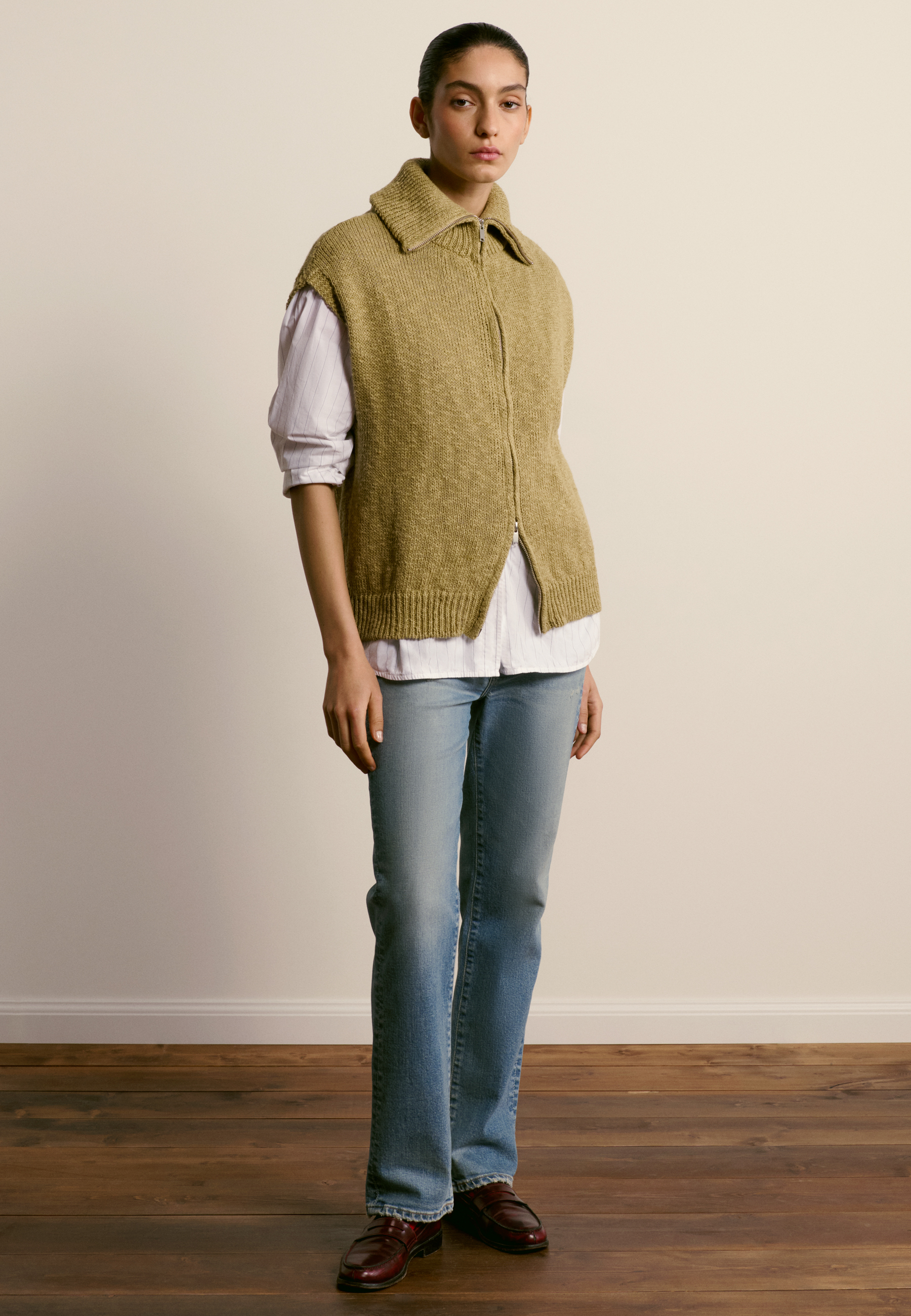 Short-sleeved zip-up cotton and linen vest MAISON MONTAGUT Green