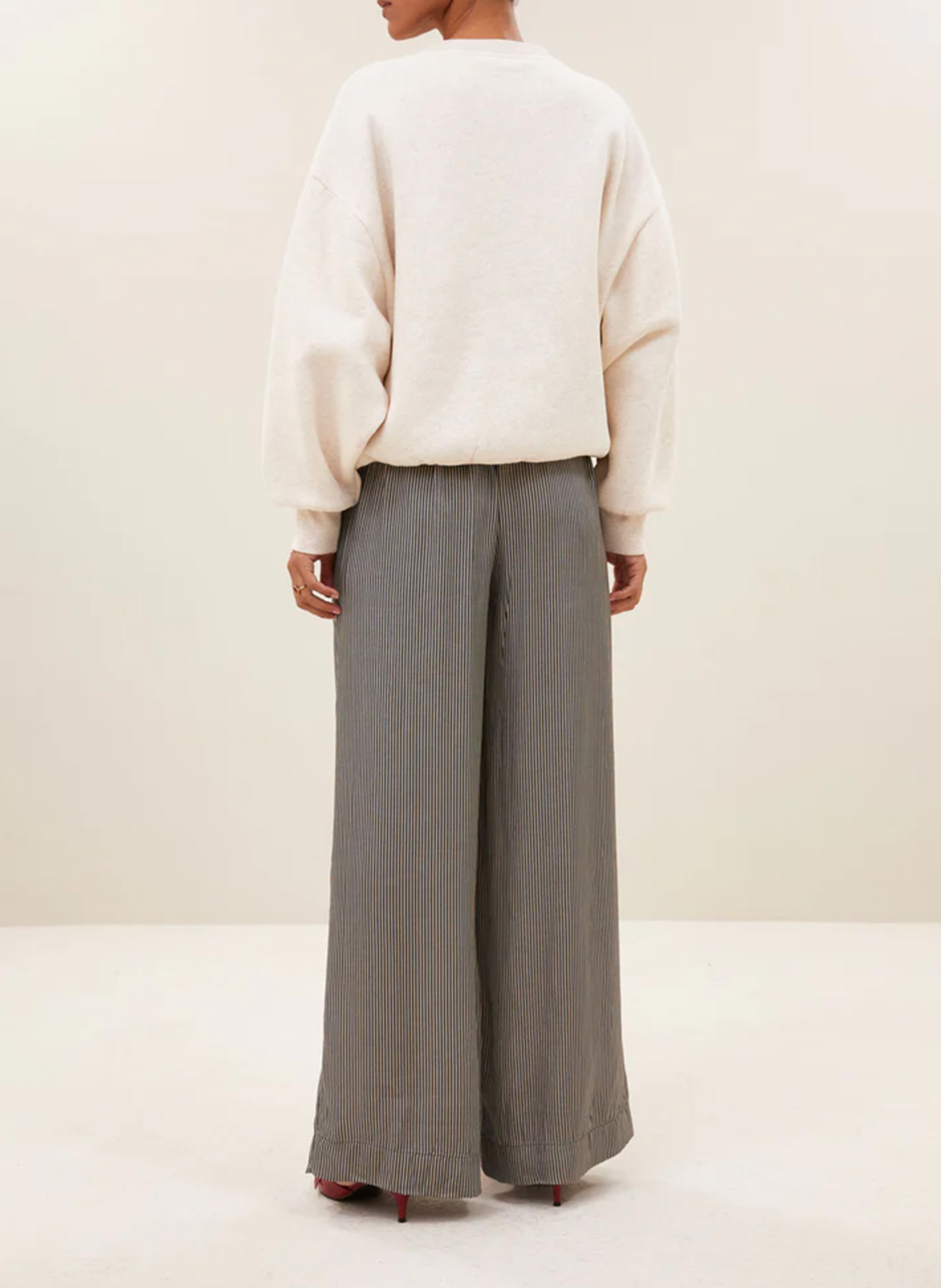 Effen sweater BY BAR Roze