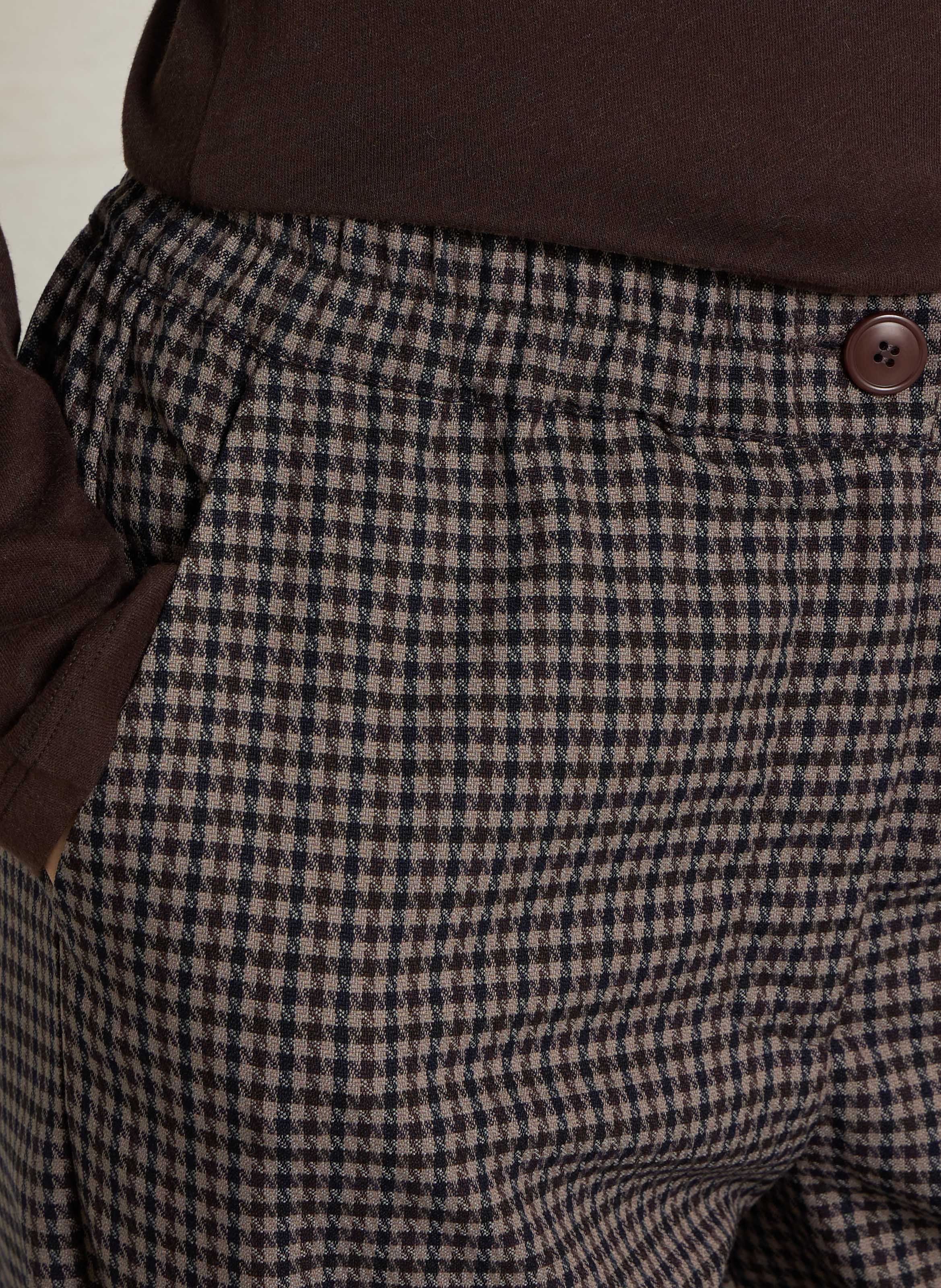 Straight pants with pattern and elastic waistband NICE THINGS Brown