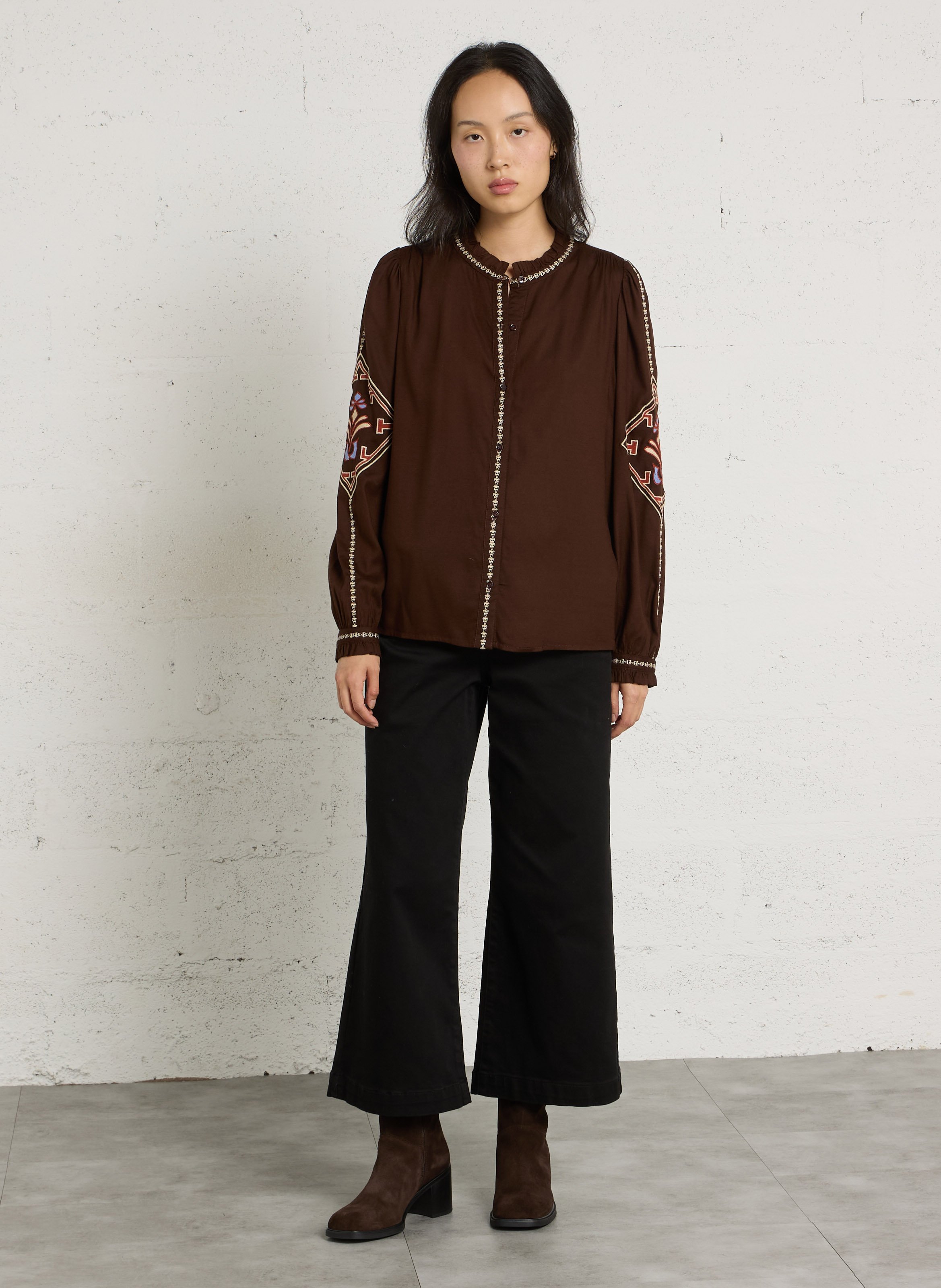 Straight embroidered blouse LA PETITE ETOILE Brown
