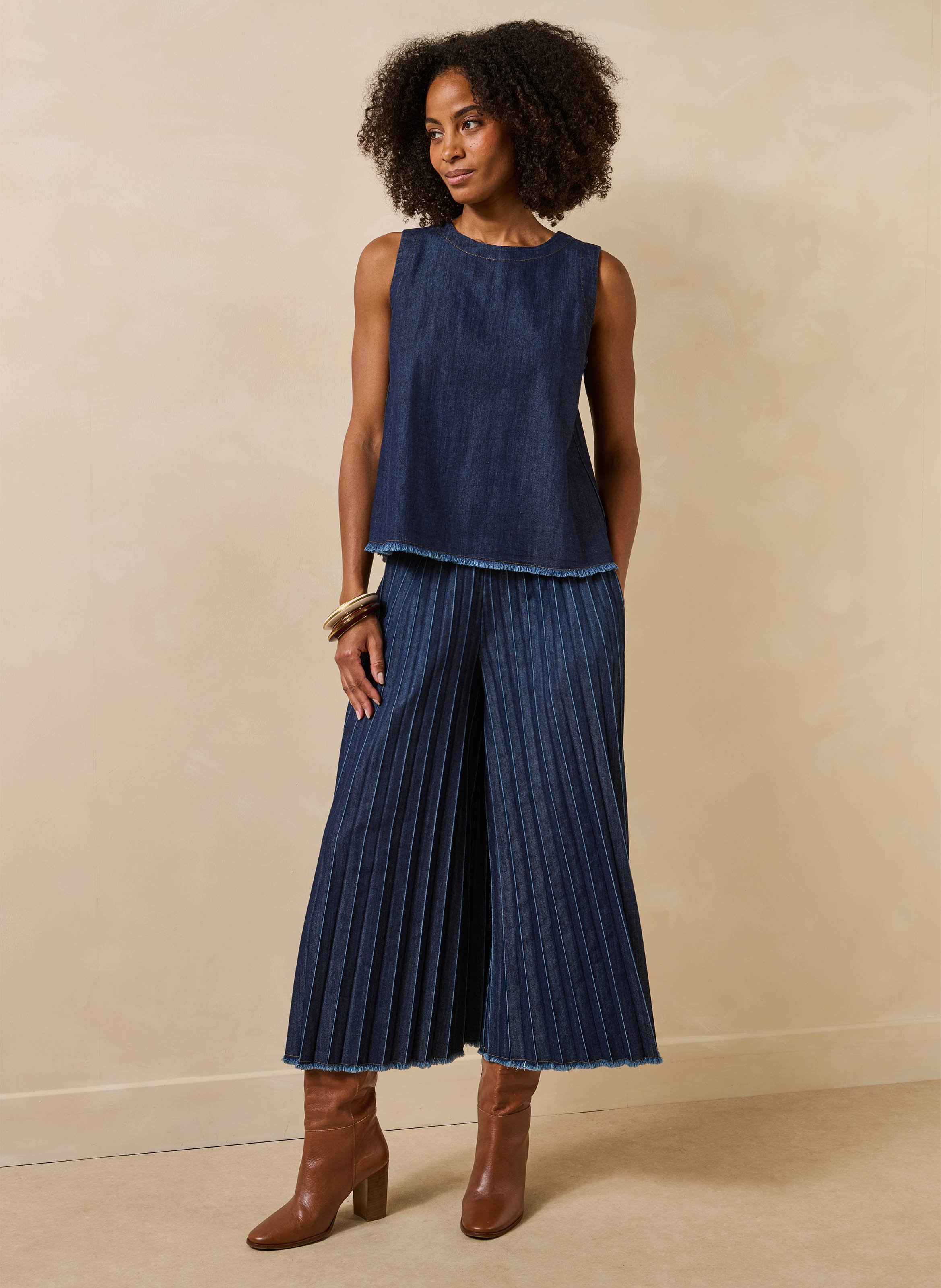 Loose-fit round-neck top in cotton blend LA FEE MARABOUTEE Blue