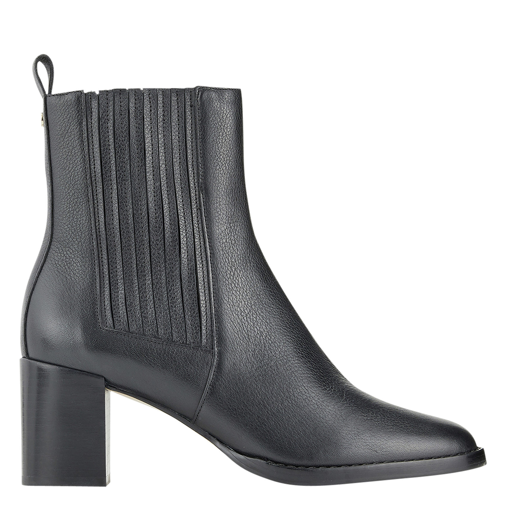 - 100% leather, - Round toes, - Inner zip fastening, - Heel height: 9 cm. COSMOPARIS Black