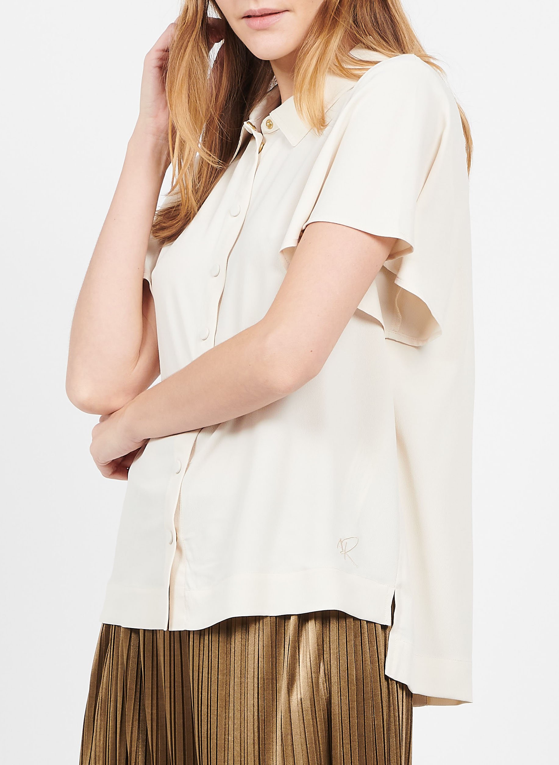Fluid shirt with classic collar TWINSET Beige