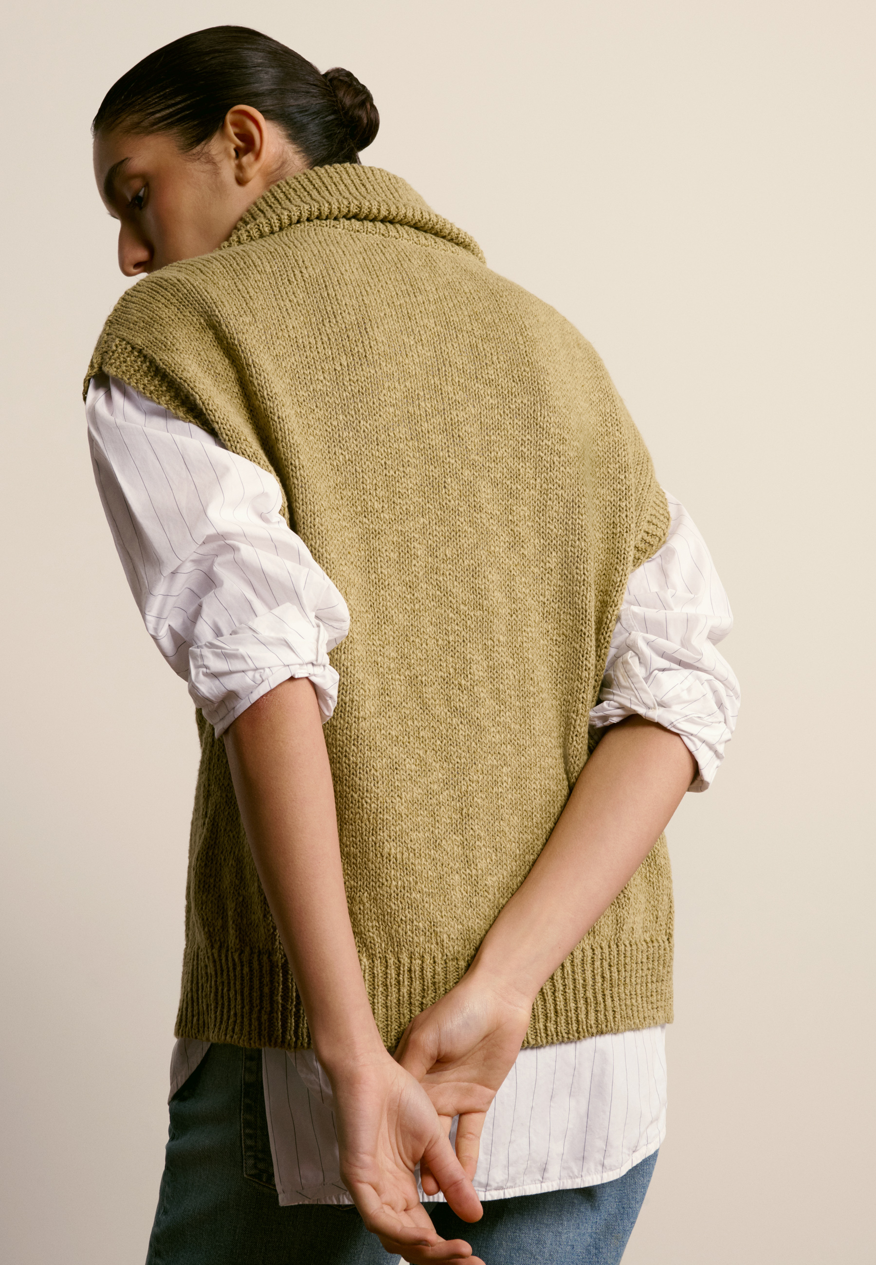 Short-sleeved zip-up cotton and linen vest MAISON MONTAGUT Green