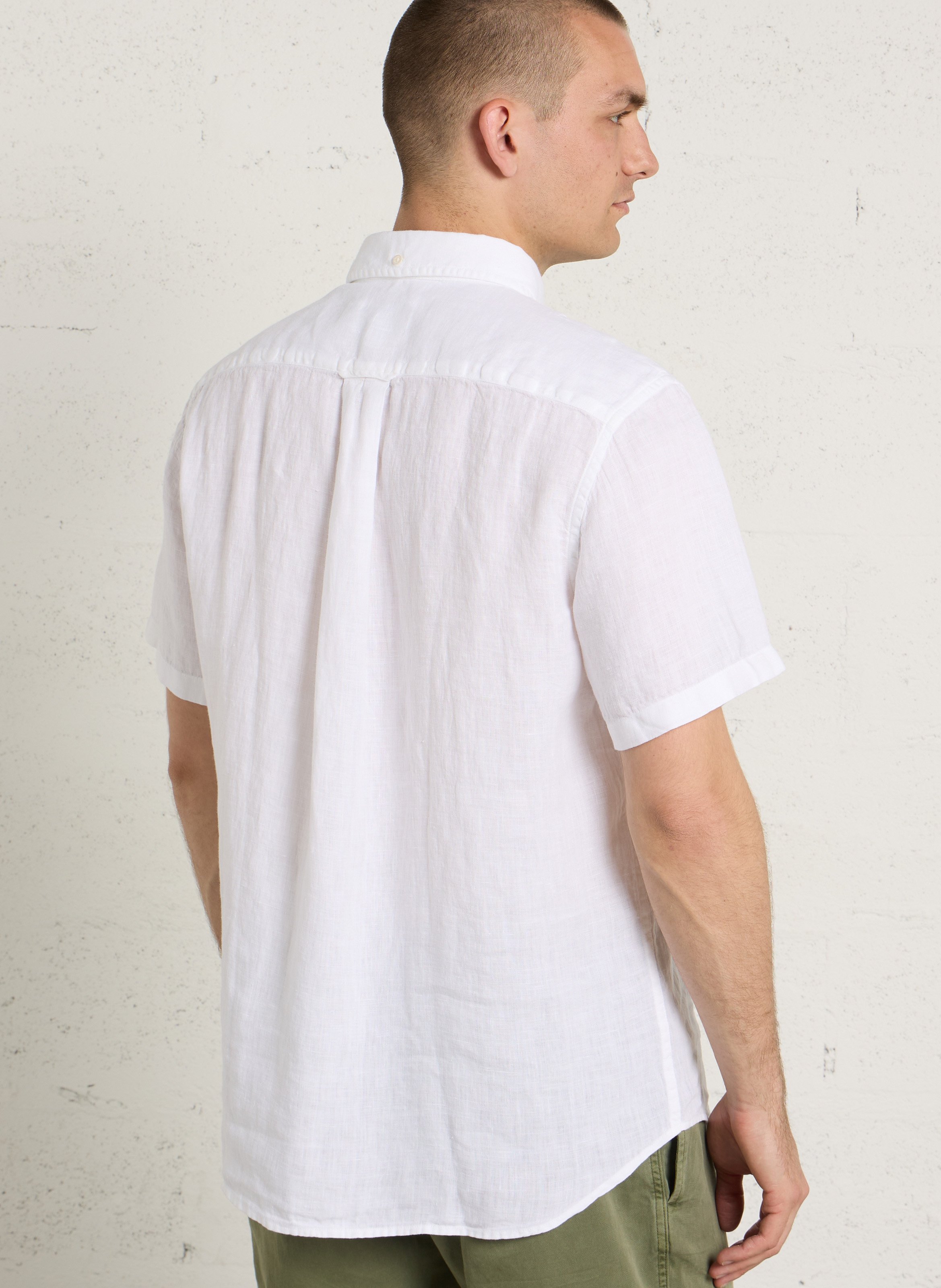 Chemise col classique en lin GANT Blanc