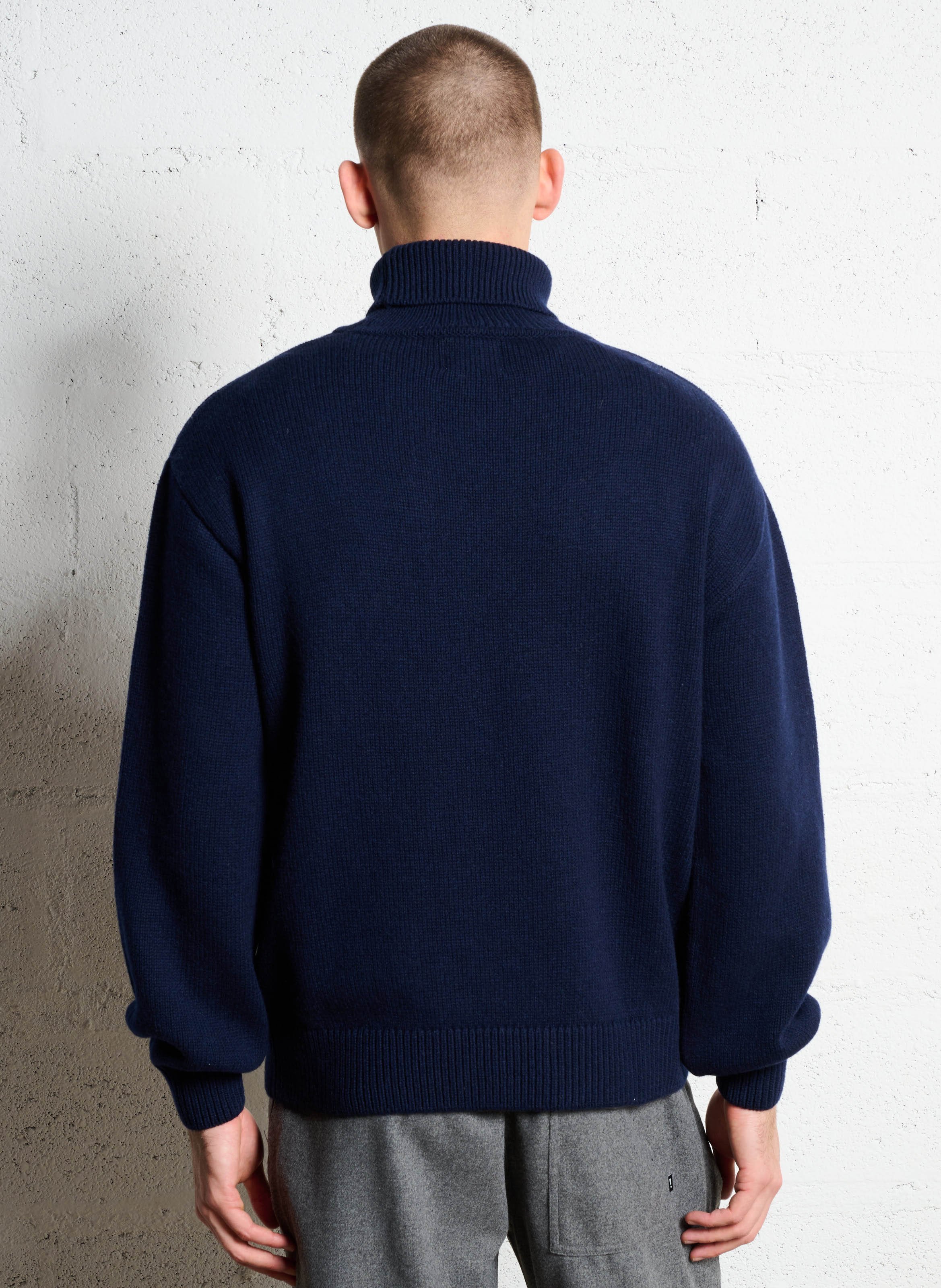 Gerader Rollkragenpullover aus recycelter Wolle COLORFUL STANDARD Blau