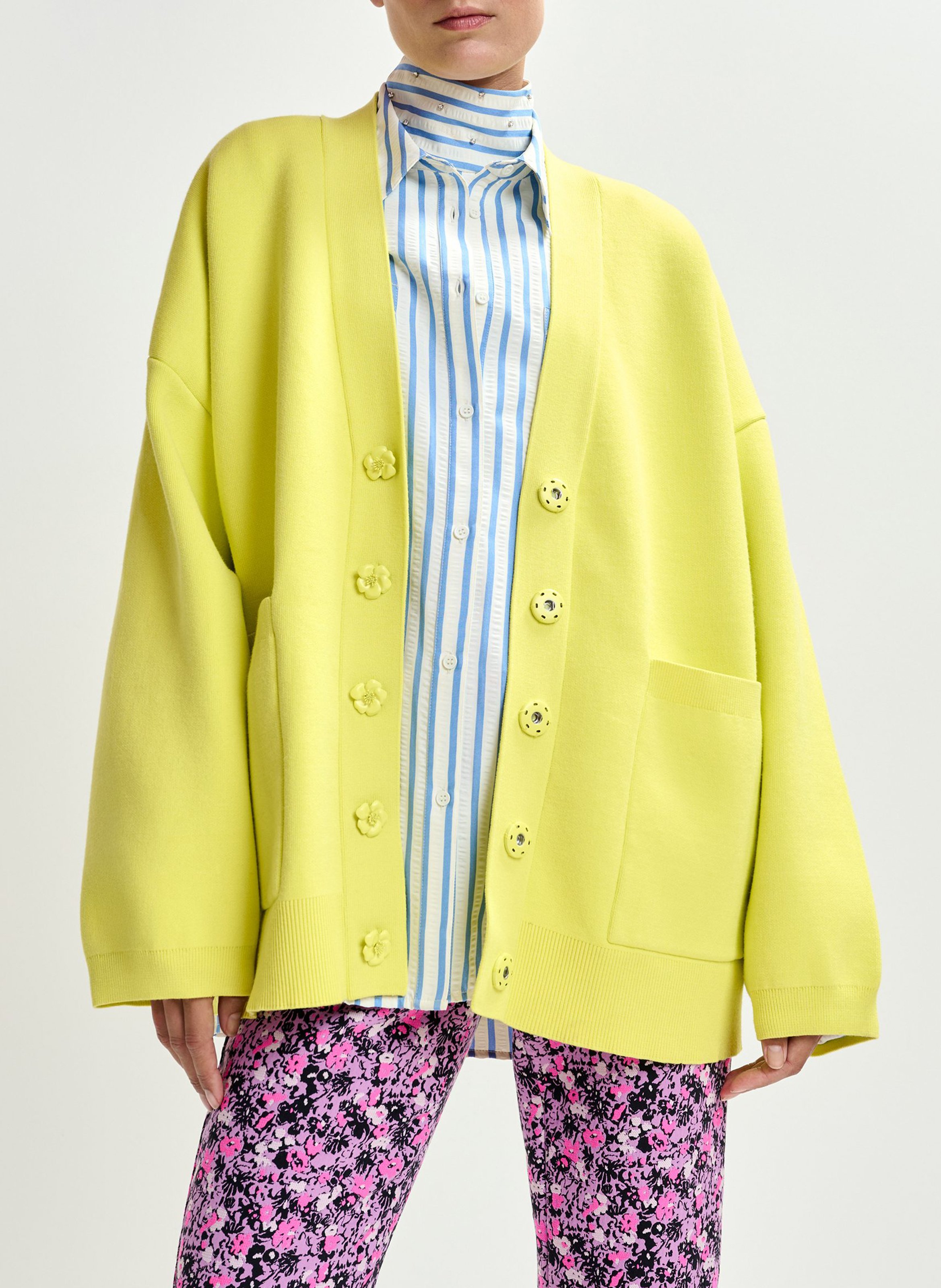 Oversized plain button-up cardigan ESSENTIEL ANTWERP Yellow