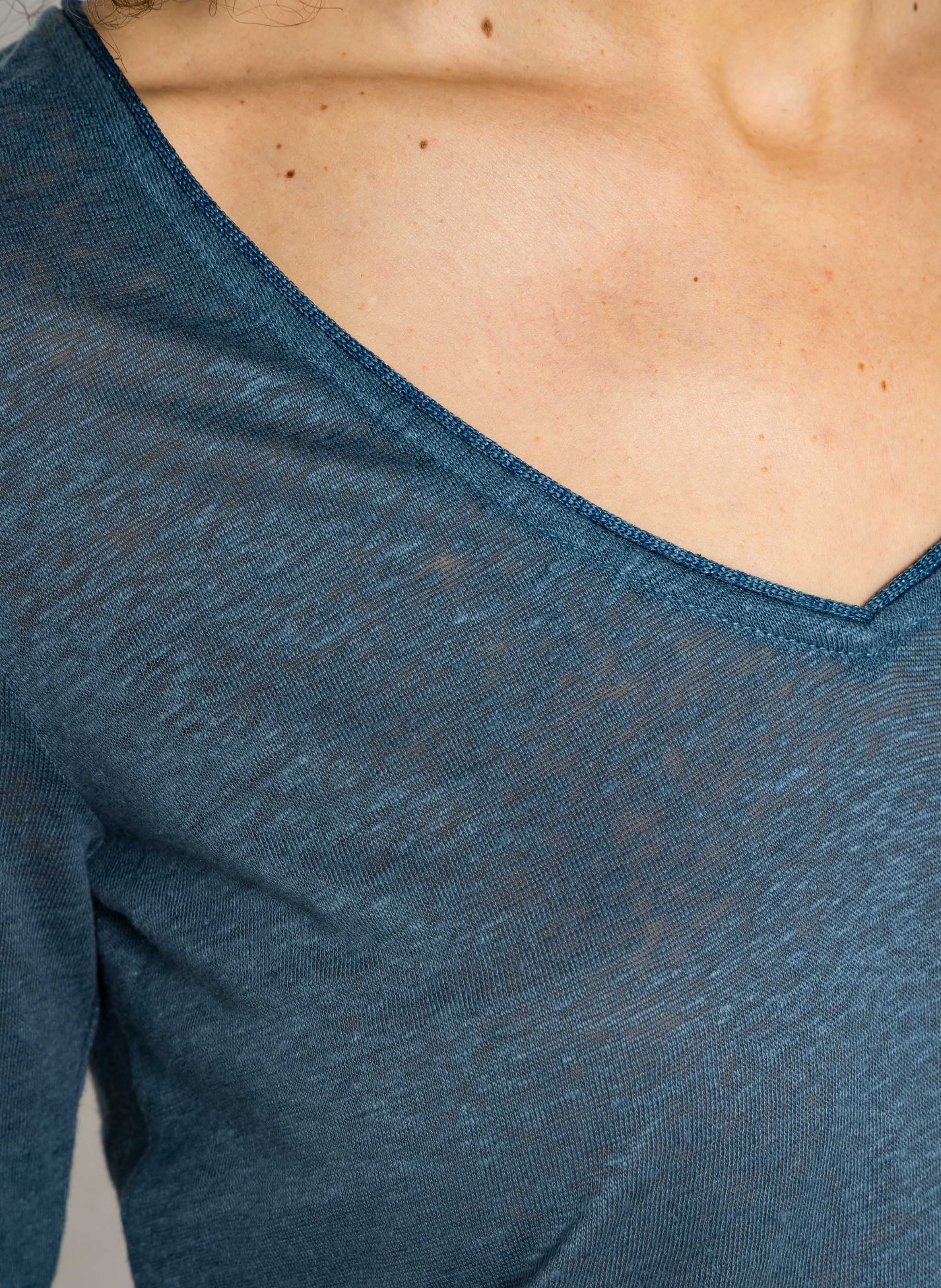 Meliertes T-Shirt mit V-Ausschnitt aus Leinen SUD EXPRESS Blau