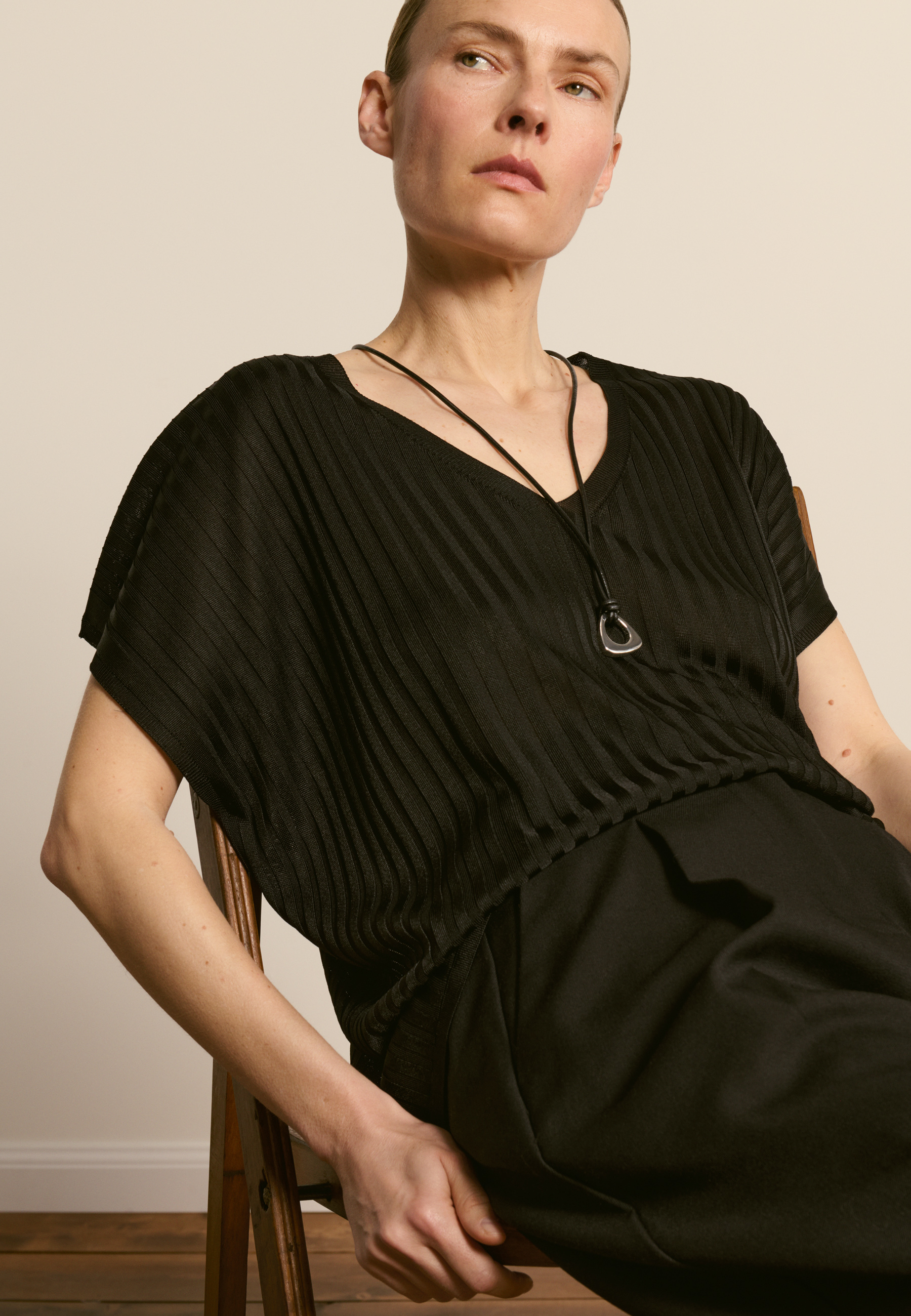 V-neck T-shirt in light yarn MAISON MONTAGUT