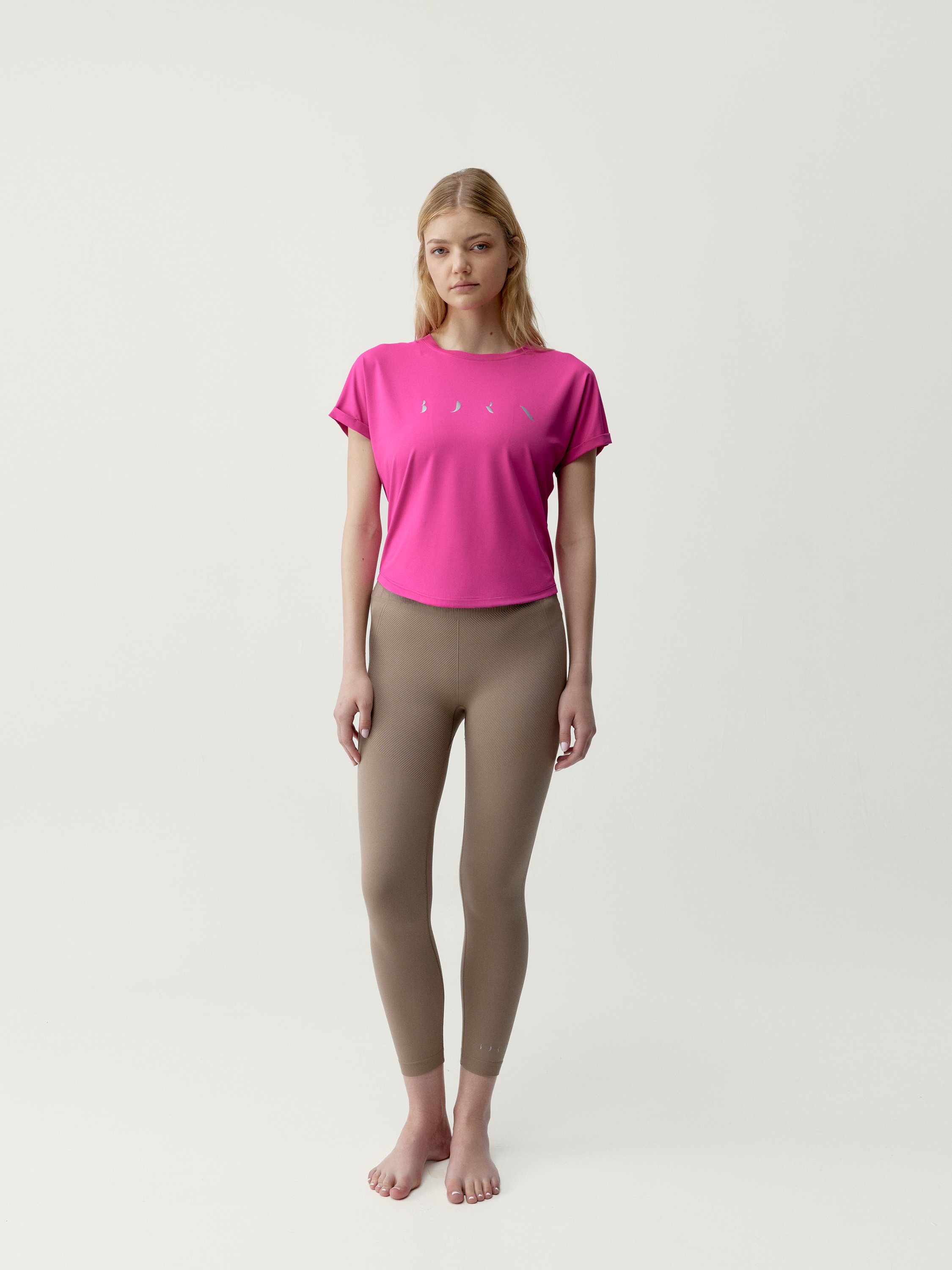Short-sleeved azami t-shirt BORN Pink