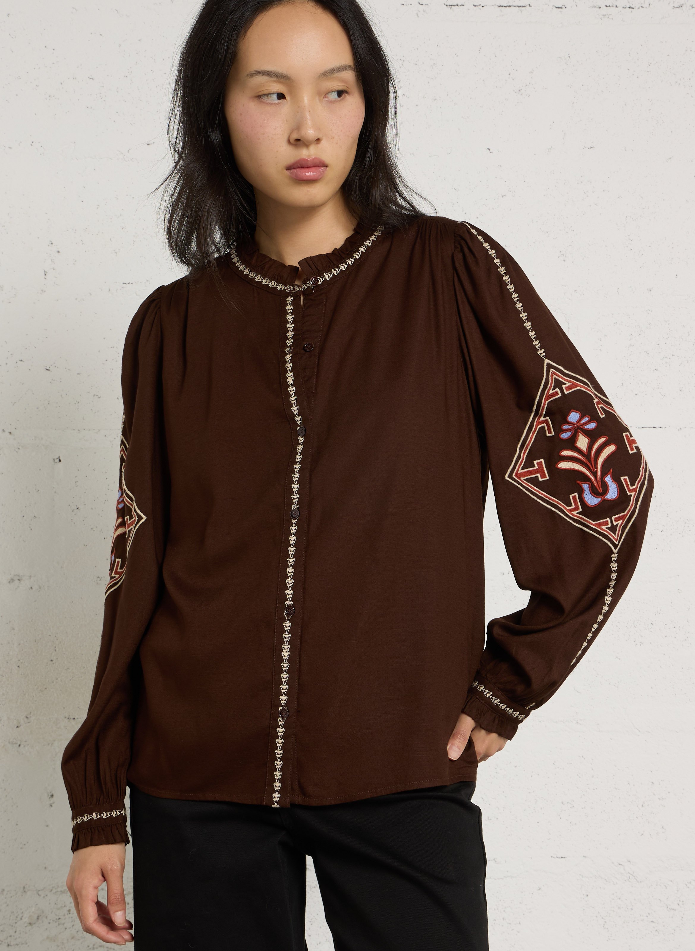 Straight embroidered blouse LA PETITE ETOILE Brown