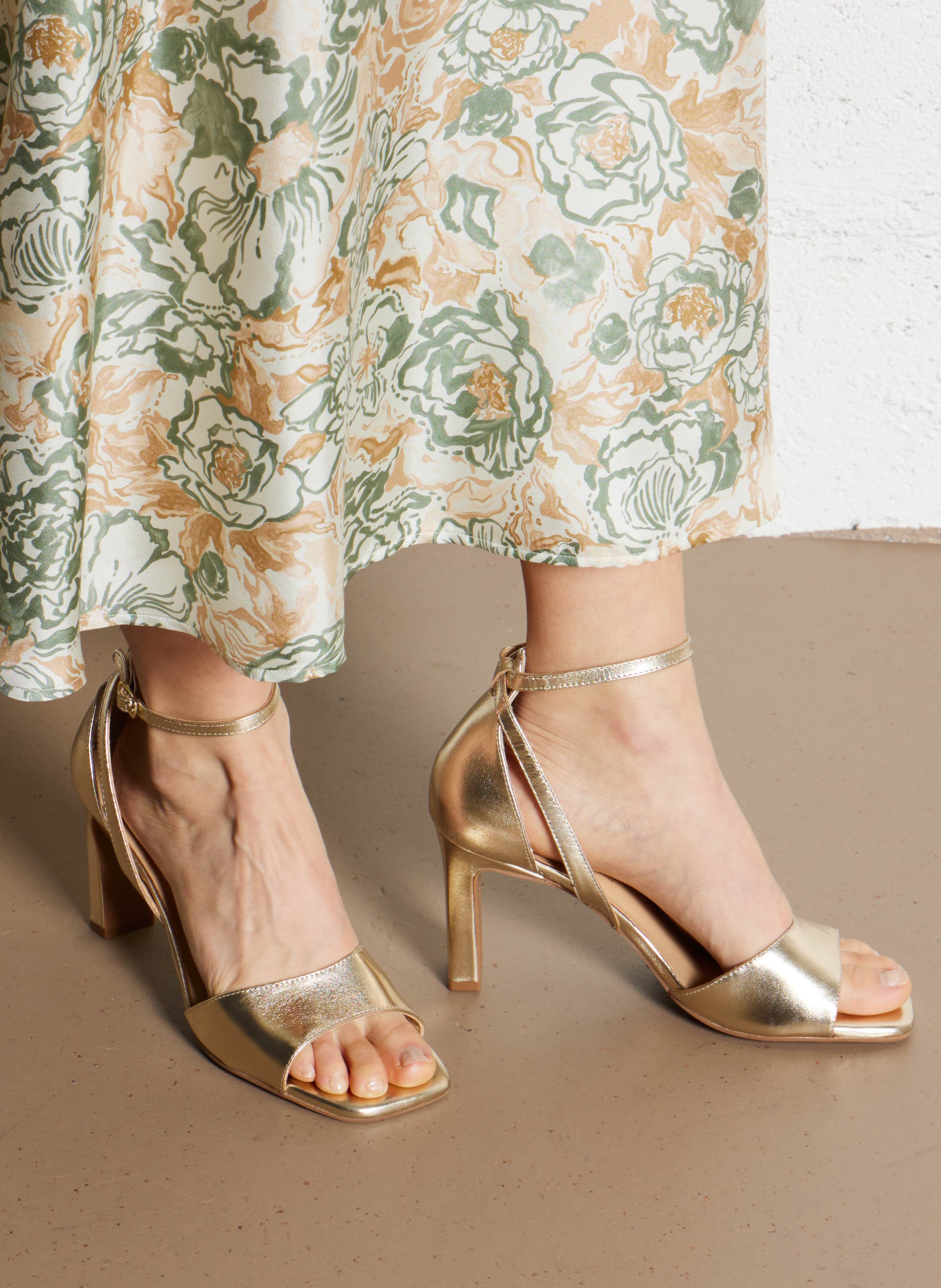 Heeled metallic leather sandals BOCAGE Golden