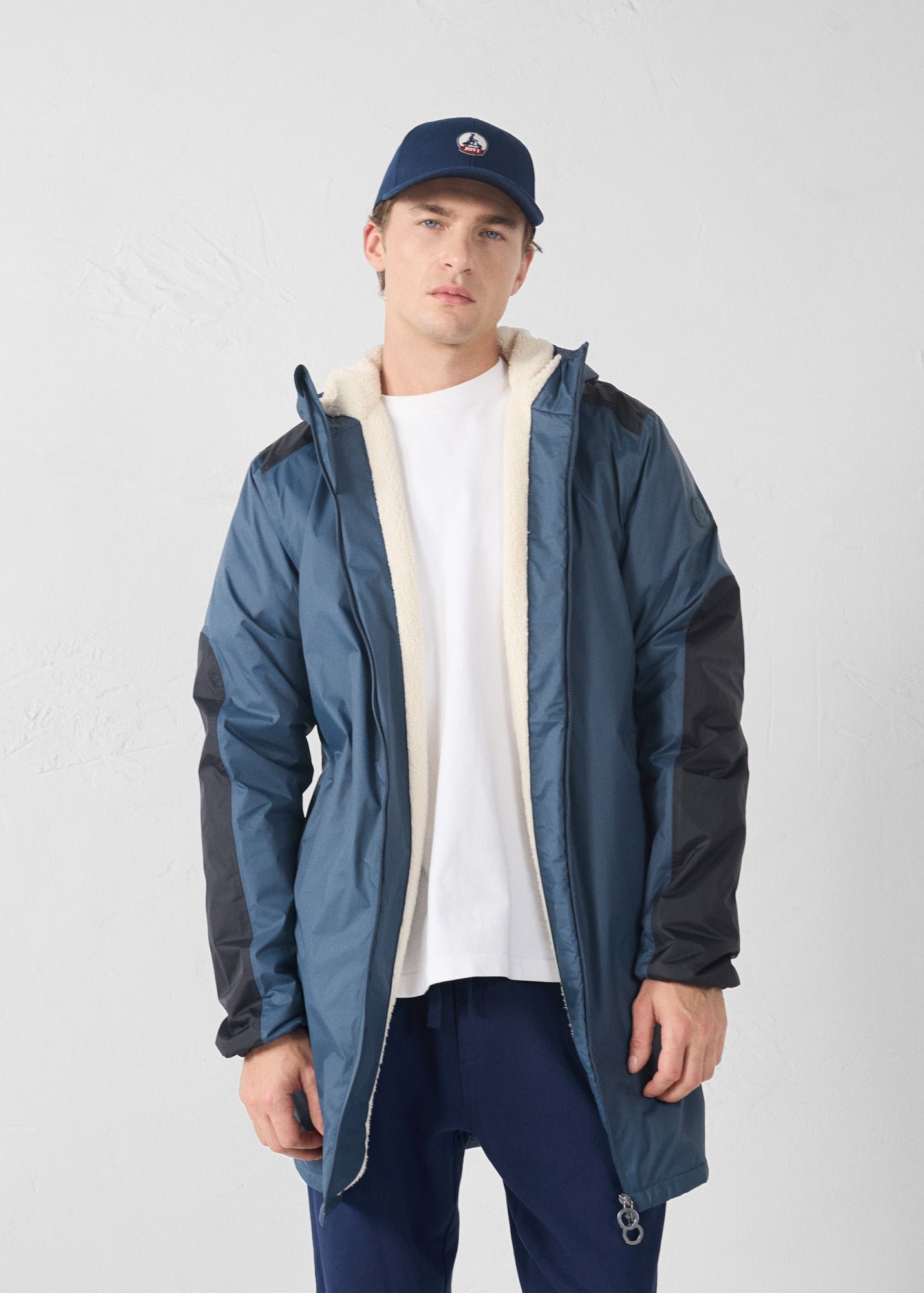 Long bluestone hallin sherpa raincoat JOTT Blue