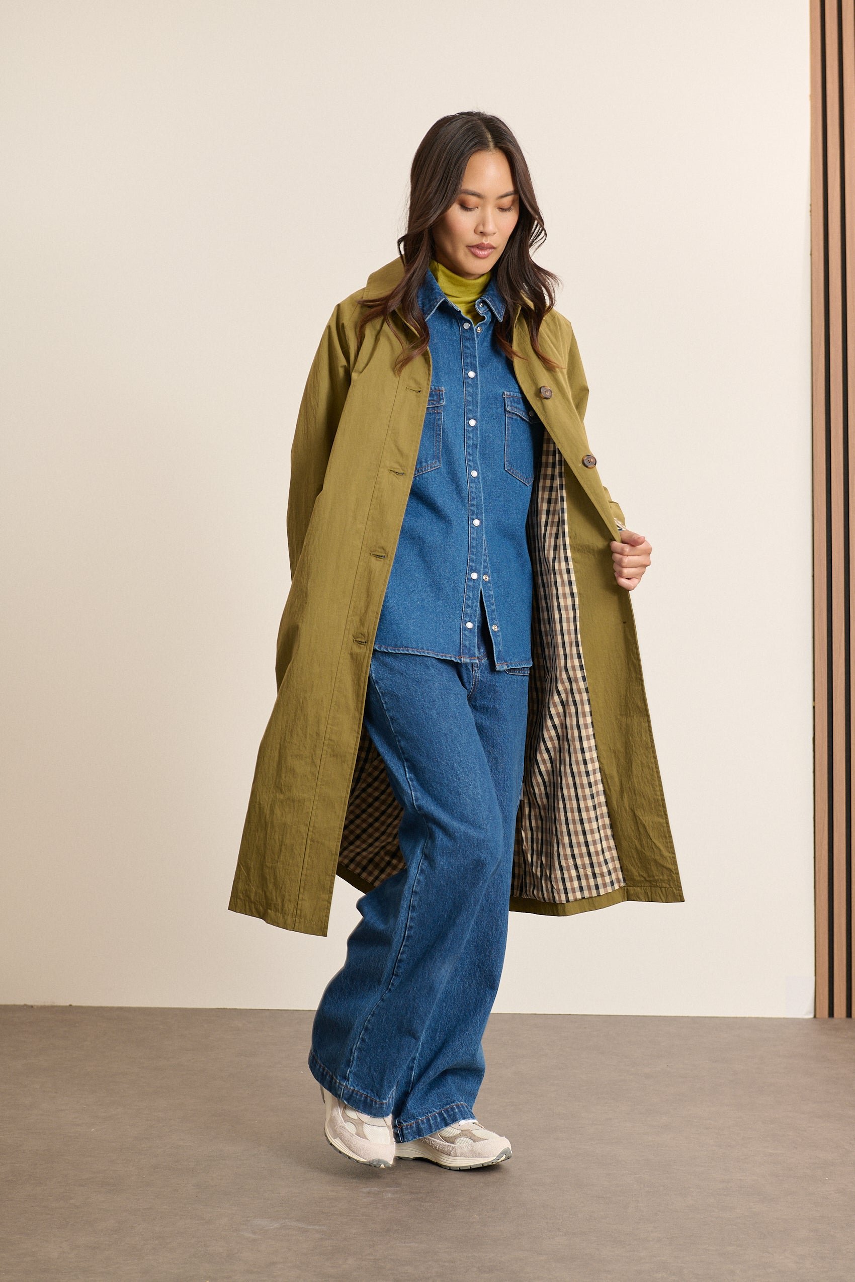 Long buttoned trench coat, checked lining GARANCE PARIS Green