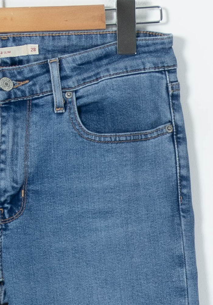 Cropped slim jeans with studs LEVI'S - Seconde main Blue