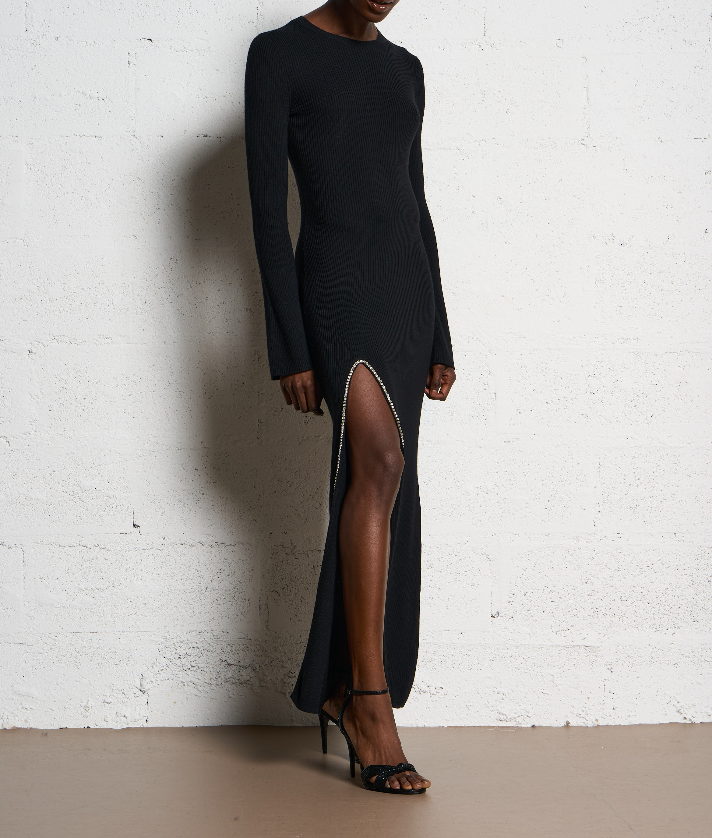 Maxikleid aus Wolle mit Rundhalsausschnitt FROM FUTURE Schwarz