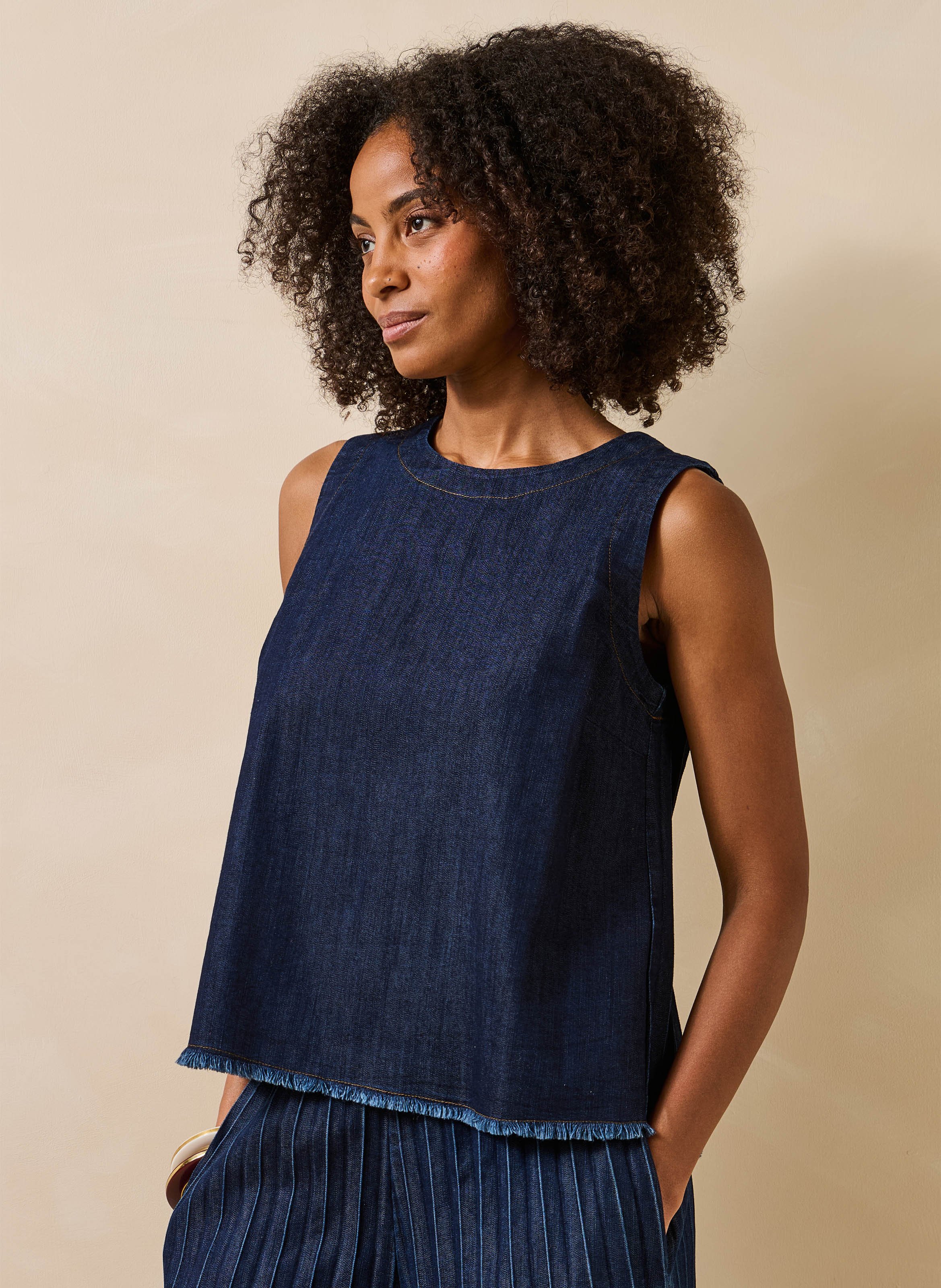Loose-fit round-neck top in cotton blend LA FEE MARABOUTEE Blue