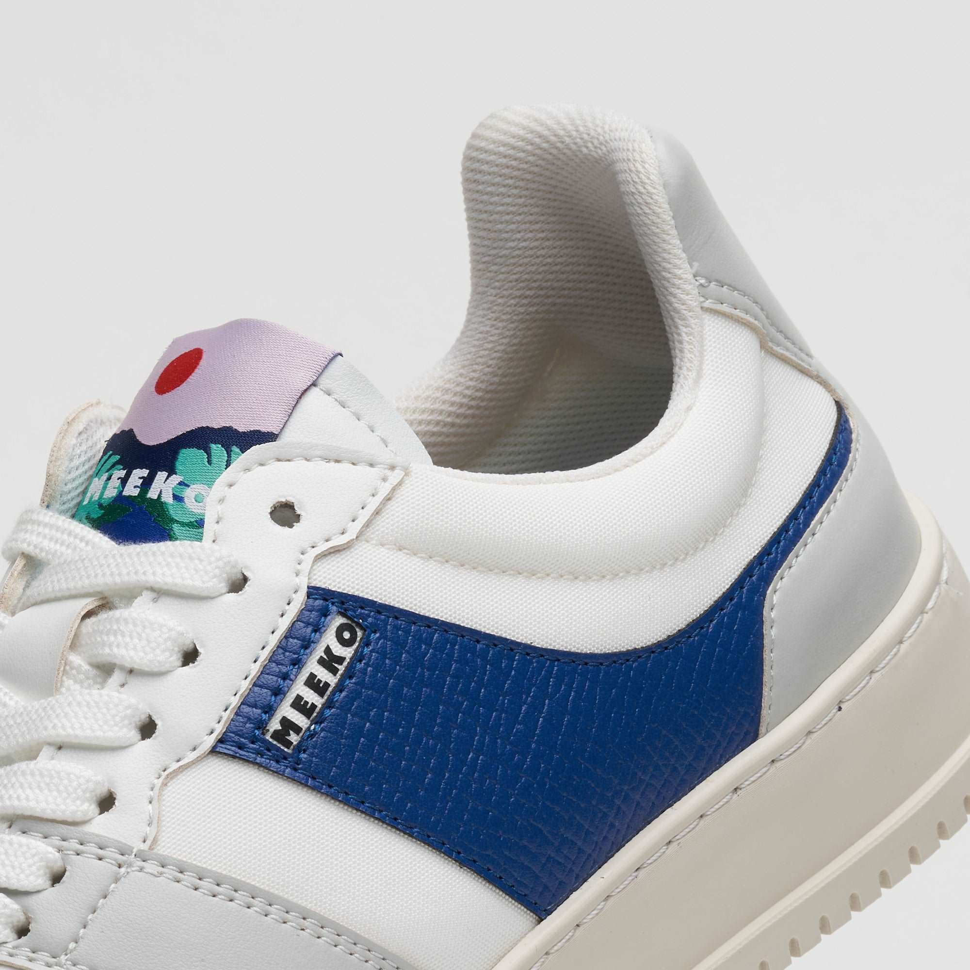 Eco-friendly low-top sneakers MEEKO Blue