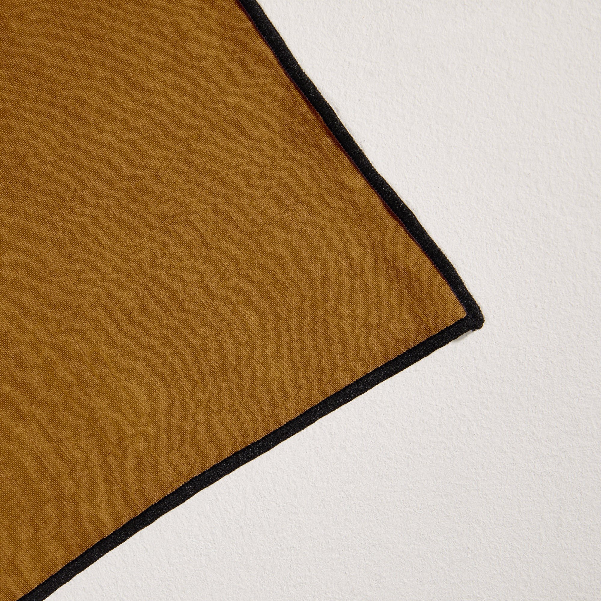 CARLINA - Linen place mat, 35 x 45 cm MADURA Brown