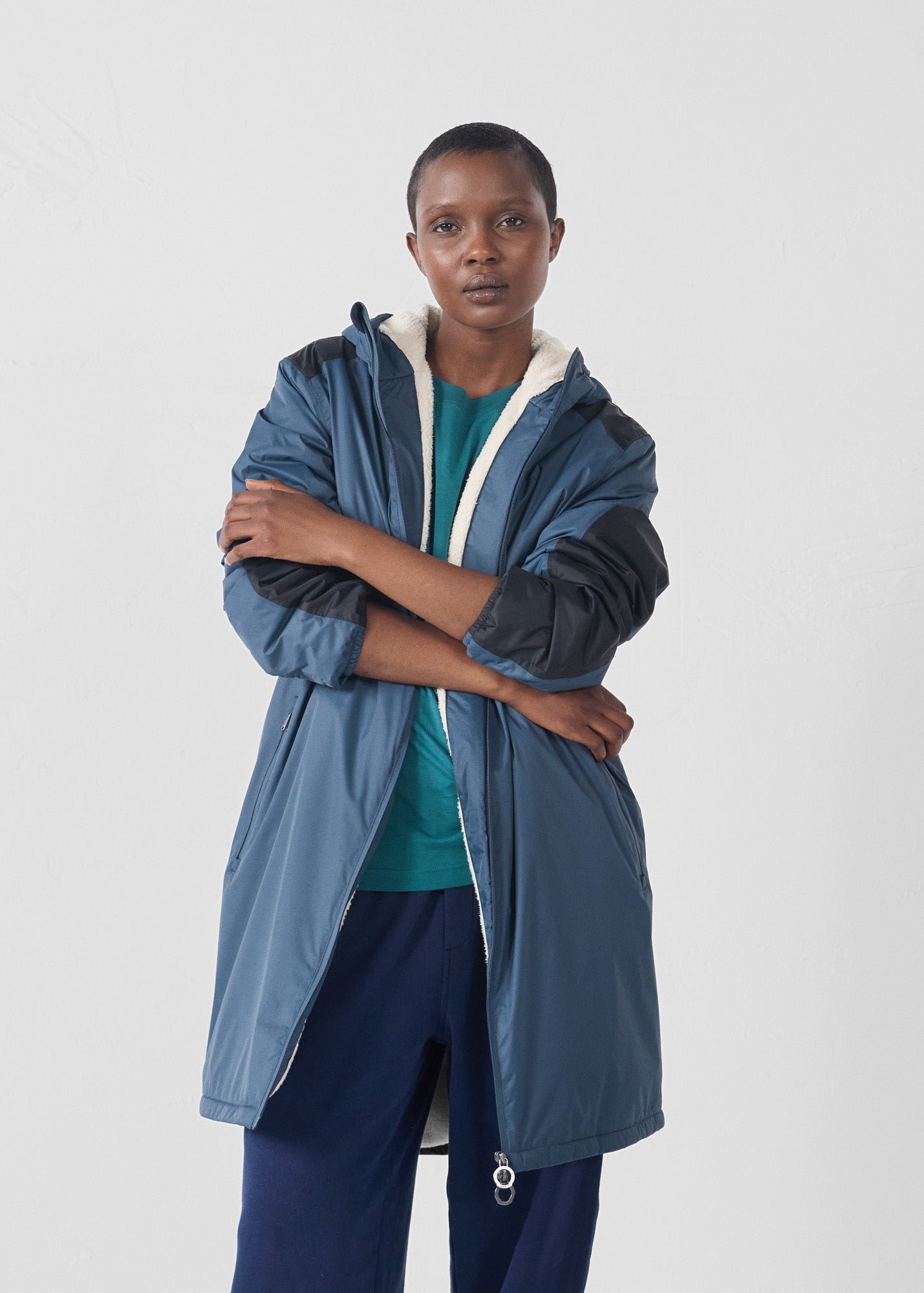 Long bluestone hallin sherpa raincoat JOTT Blue