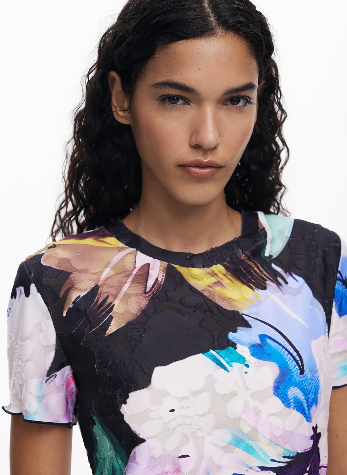 Tee-shirt court droit fleuri DESIGUAL Noir