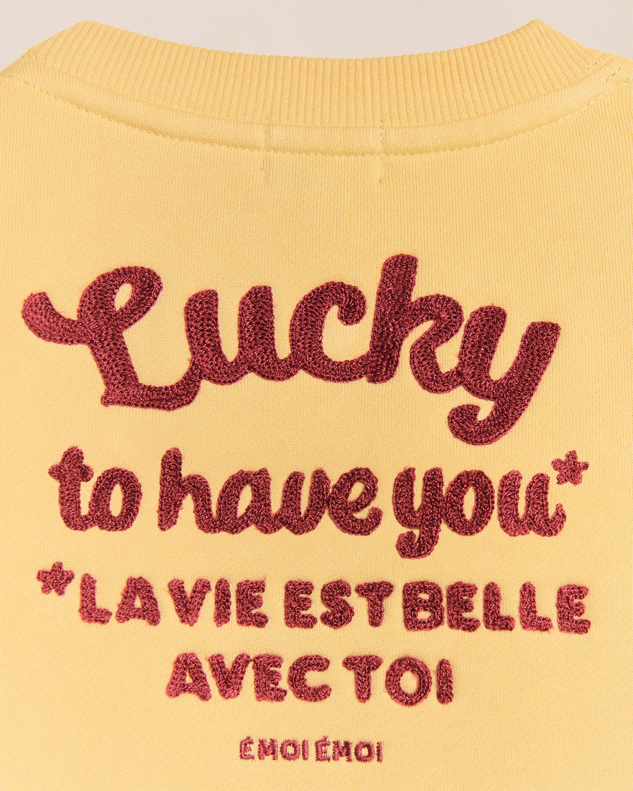 Le sweat lucky is to have you adulte en coton bio EMOI EMOI Jaune