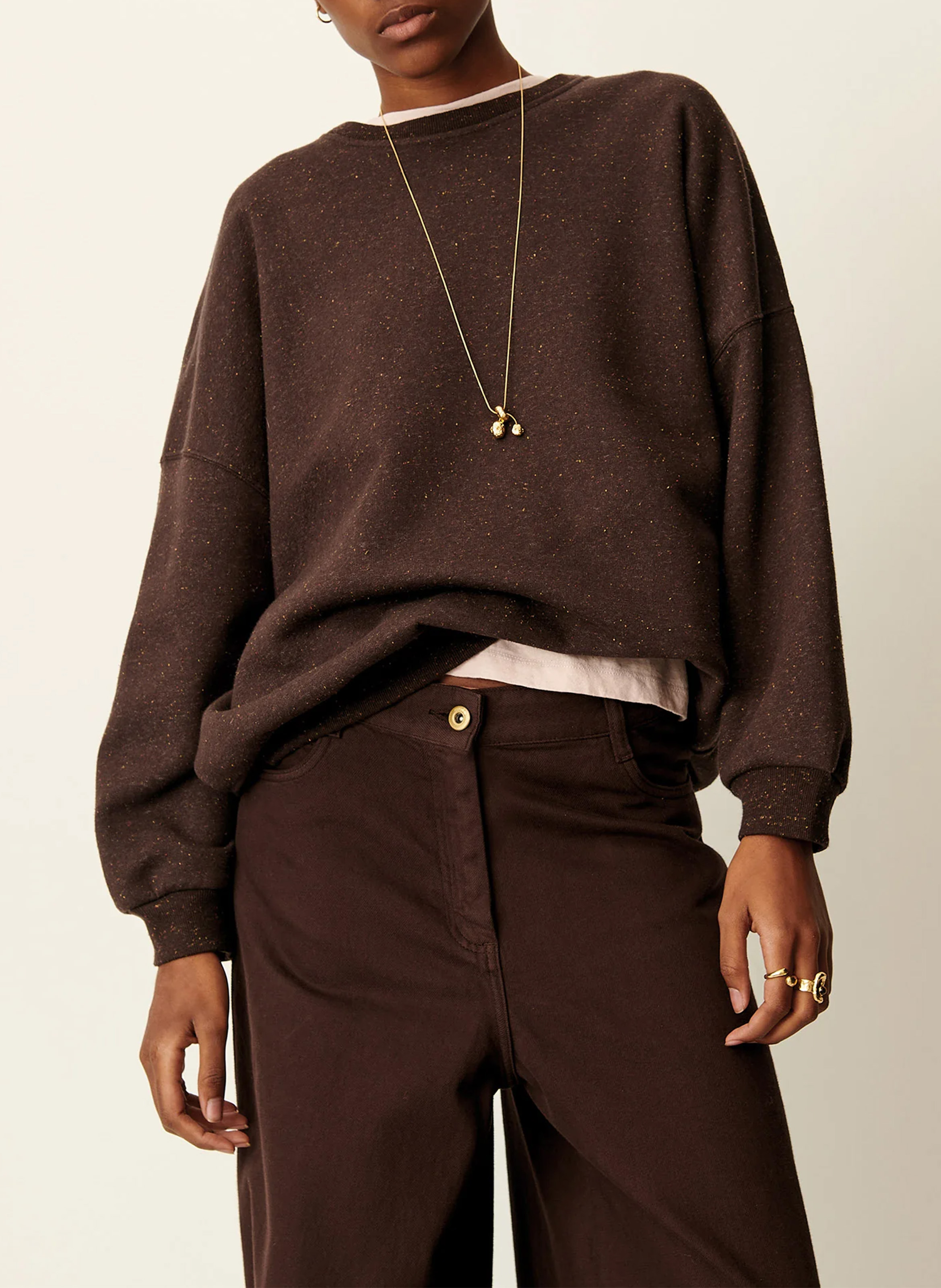 Weites, meliertes Rundhals-Sweatshirt aus Bio-Baumwoll-Mix SESSUN Braun