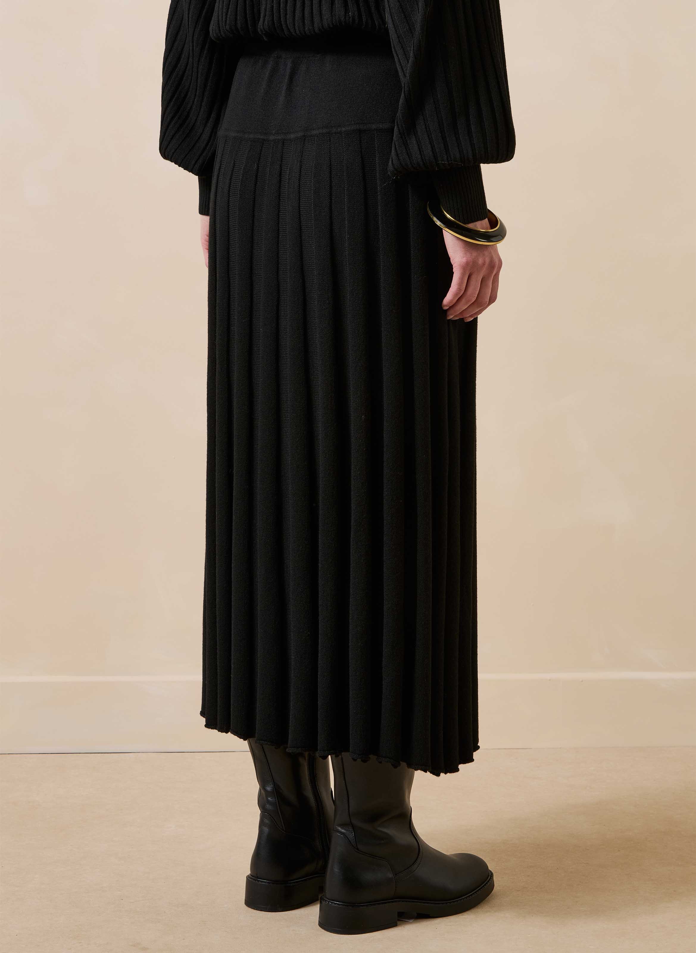 Jupe midi en maille plissée  LA FEE MARABOUTEE Noir