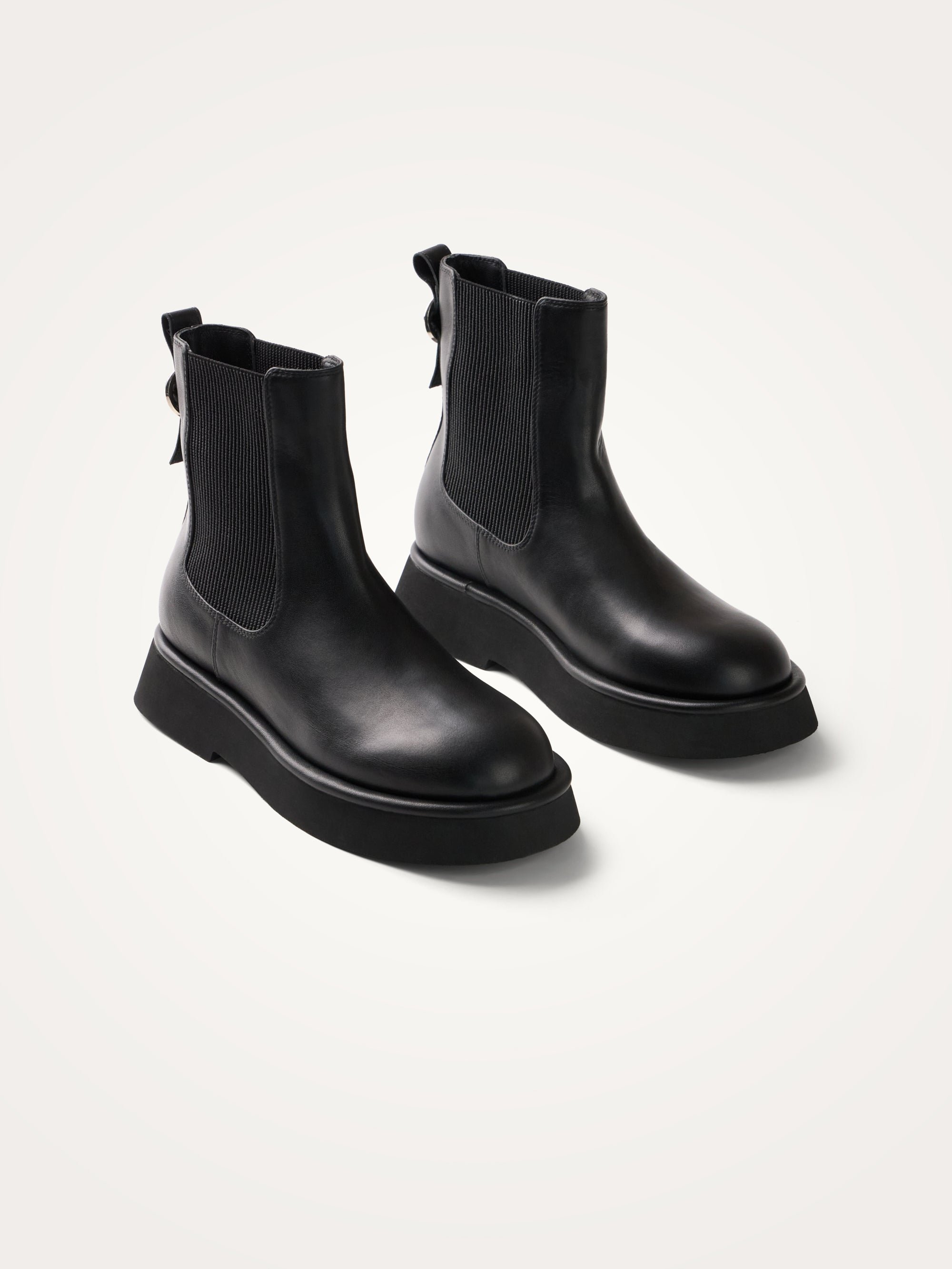 Ankle boots with thick sole | Black VANESSA WU Women