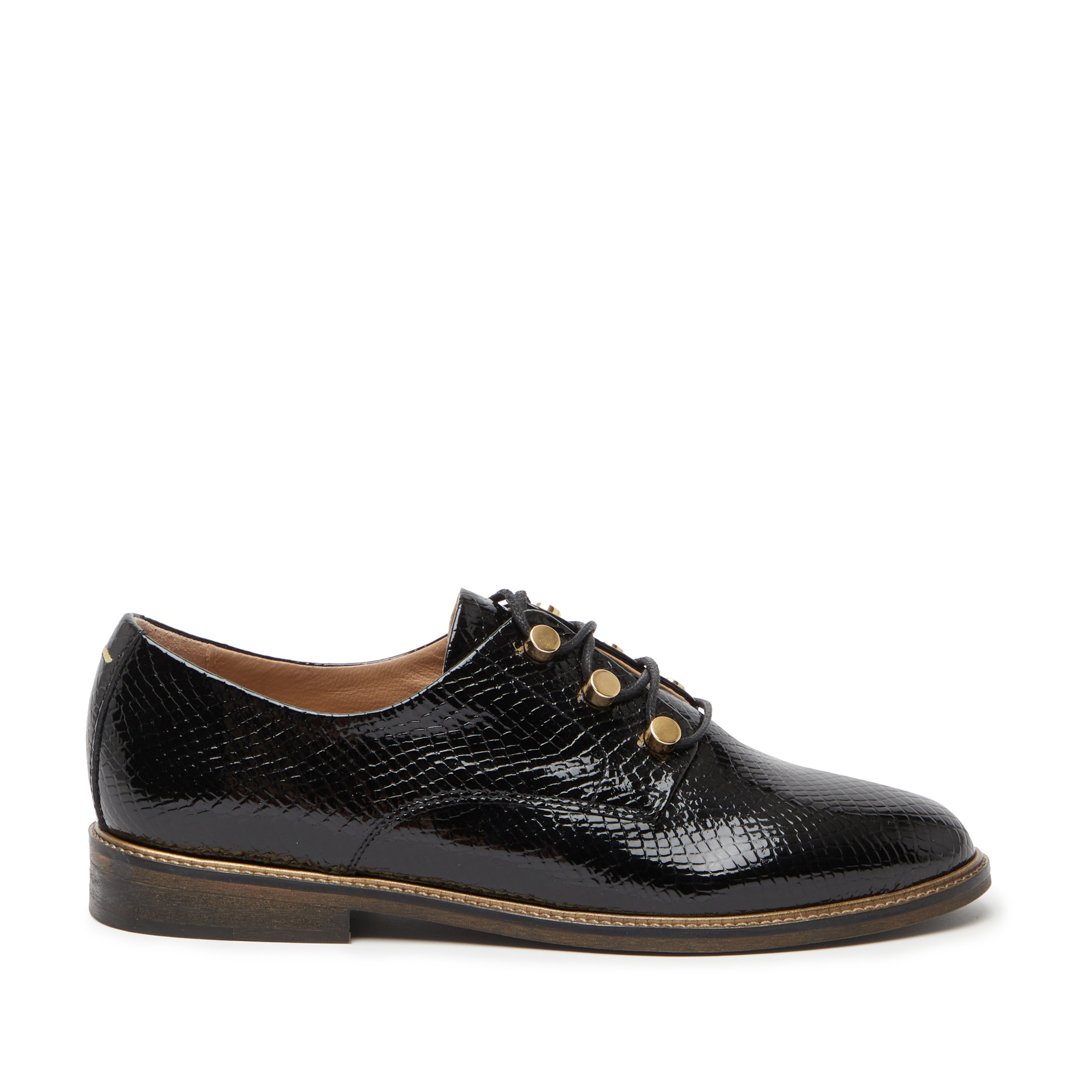 Derbies m 2025 moustache femme