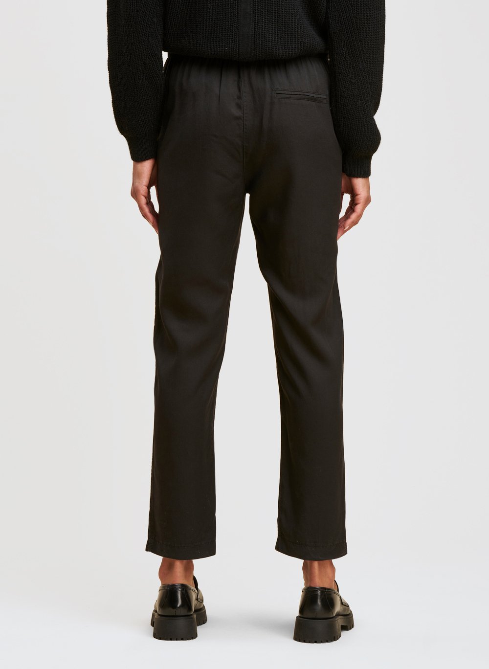 Pantalon droit 7/8ème LA FEE MARABOUTEE Noir