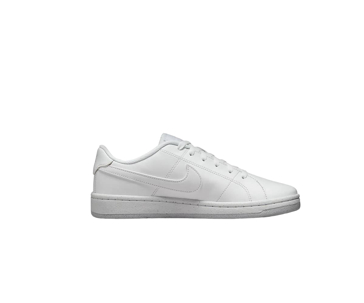 Low-top trainers NIKE White