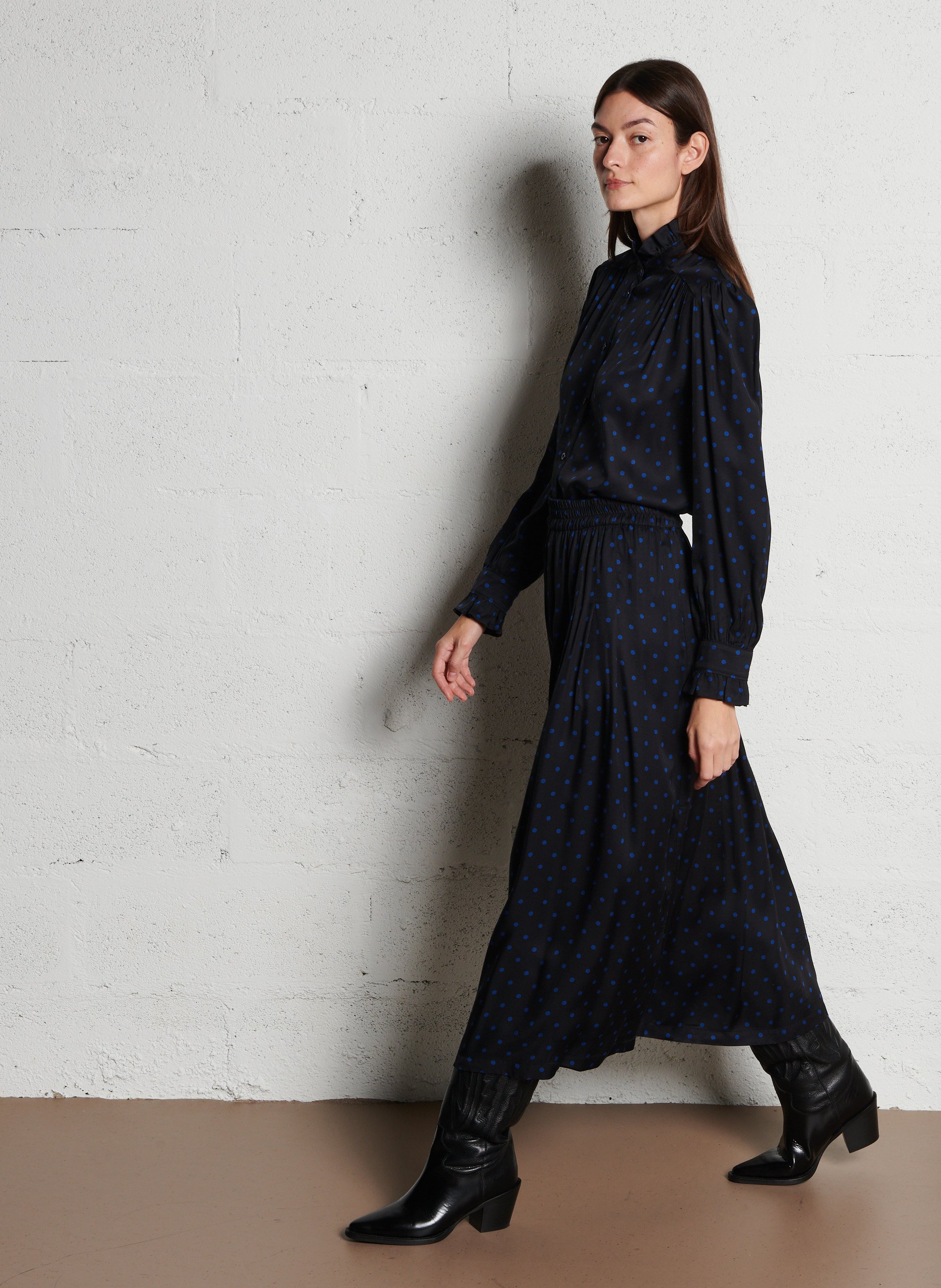 Lange geplooide satijnen rok SUZIE WINKLE Zwart