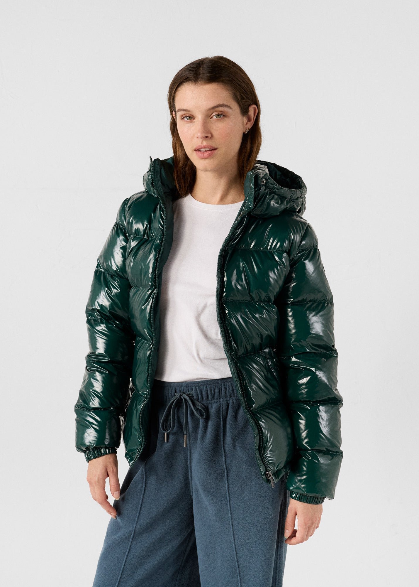 Puffer down jacket for extreme cold lacquered forest green lacquered JOTT Green