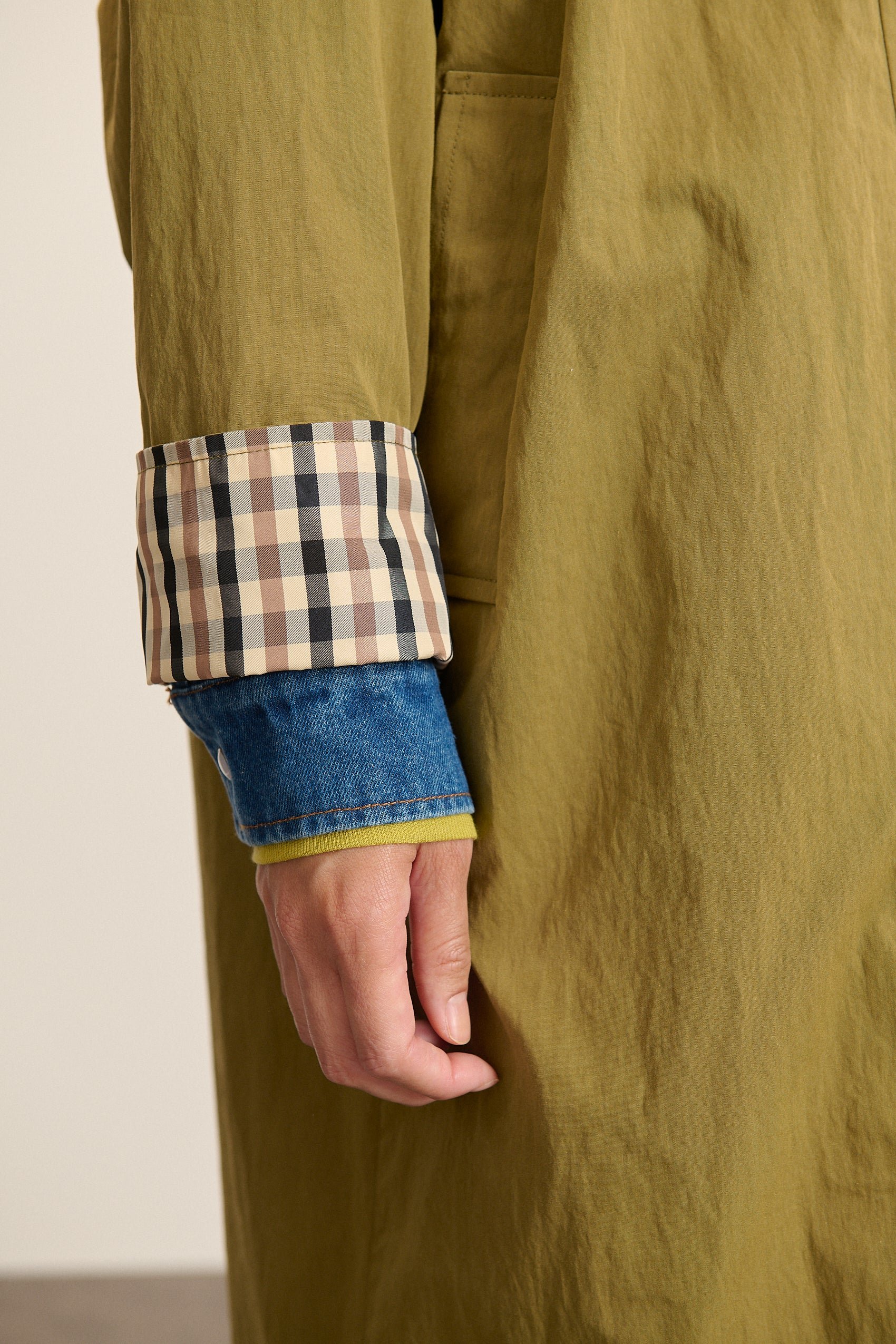 Long buttoned trench coat, checked lining GARANCE PARIS Green