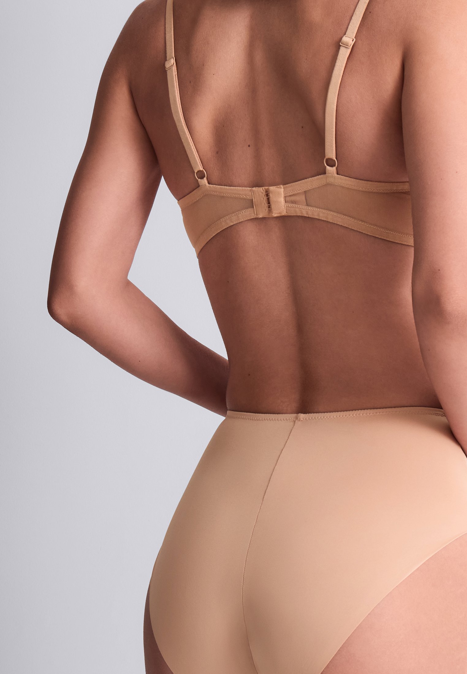 High-waisted lace panties AUBADE Beige