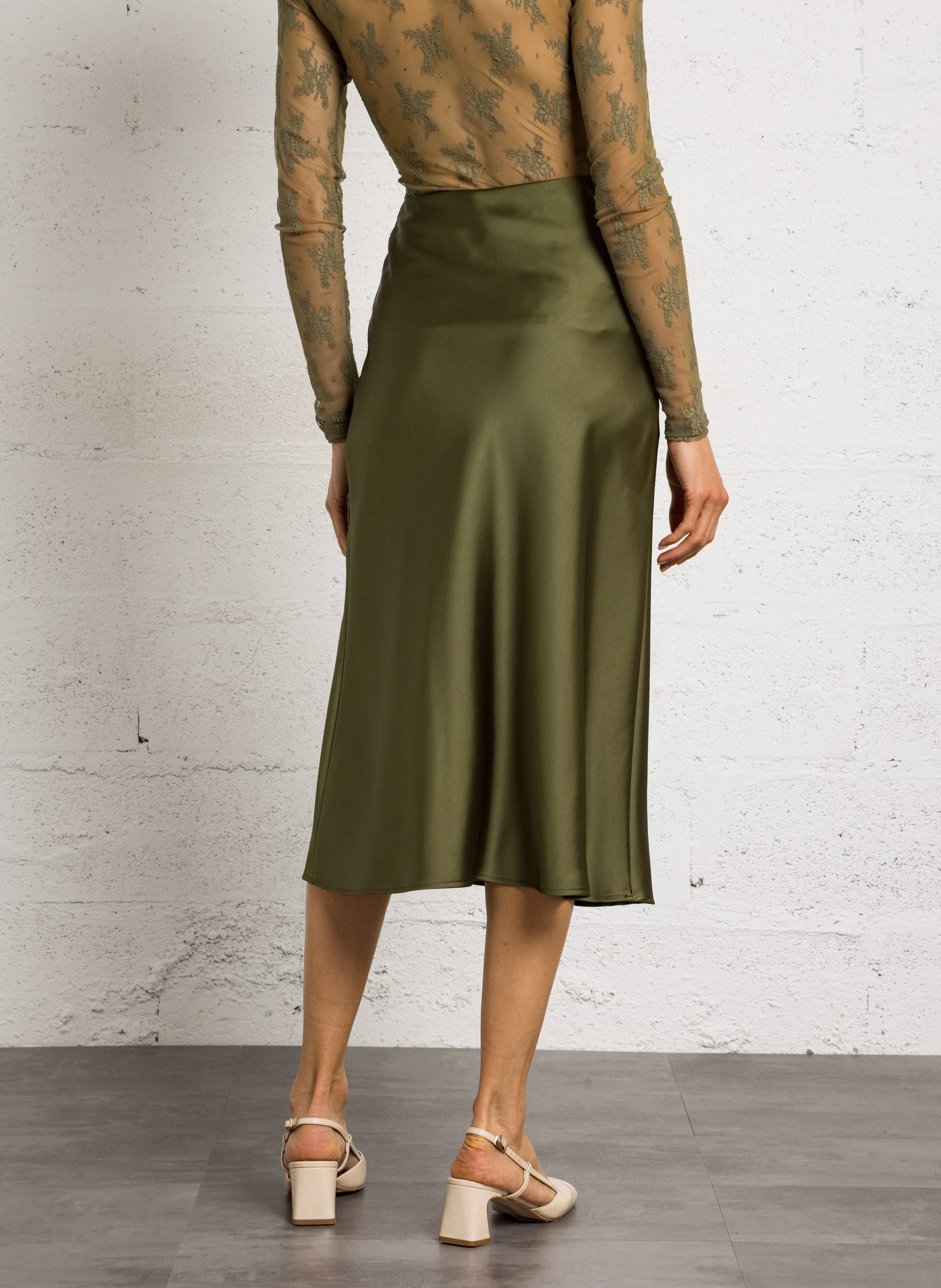 Kurzer, satinierter Rock IMPERIAL Grun