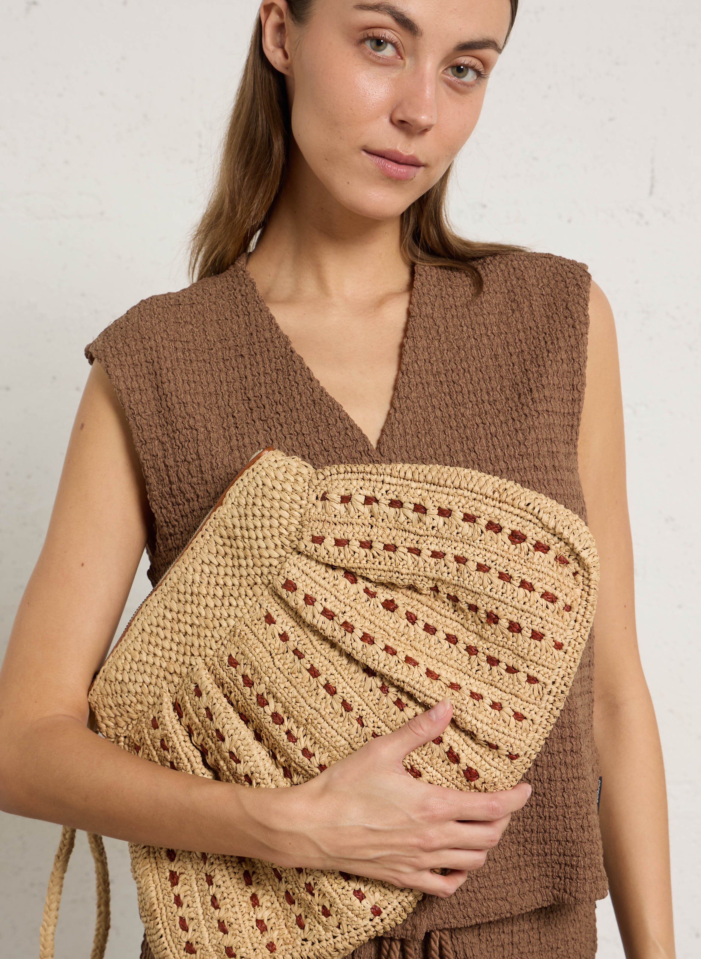 Large fancy raffia clutch IBELIV Beige