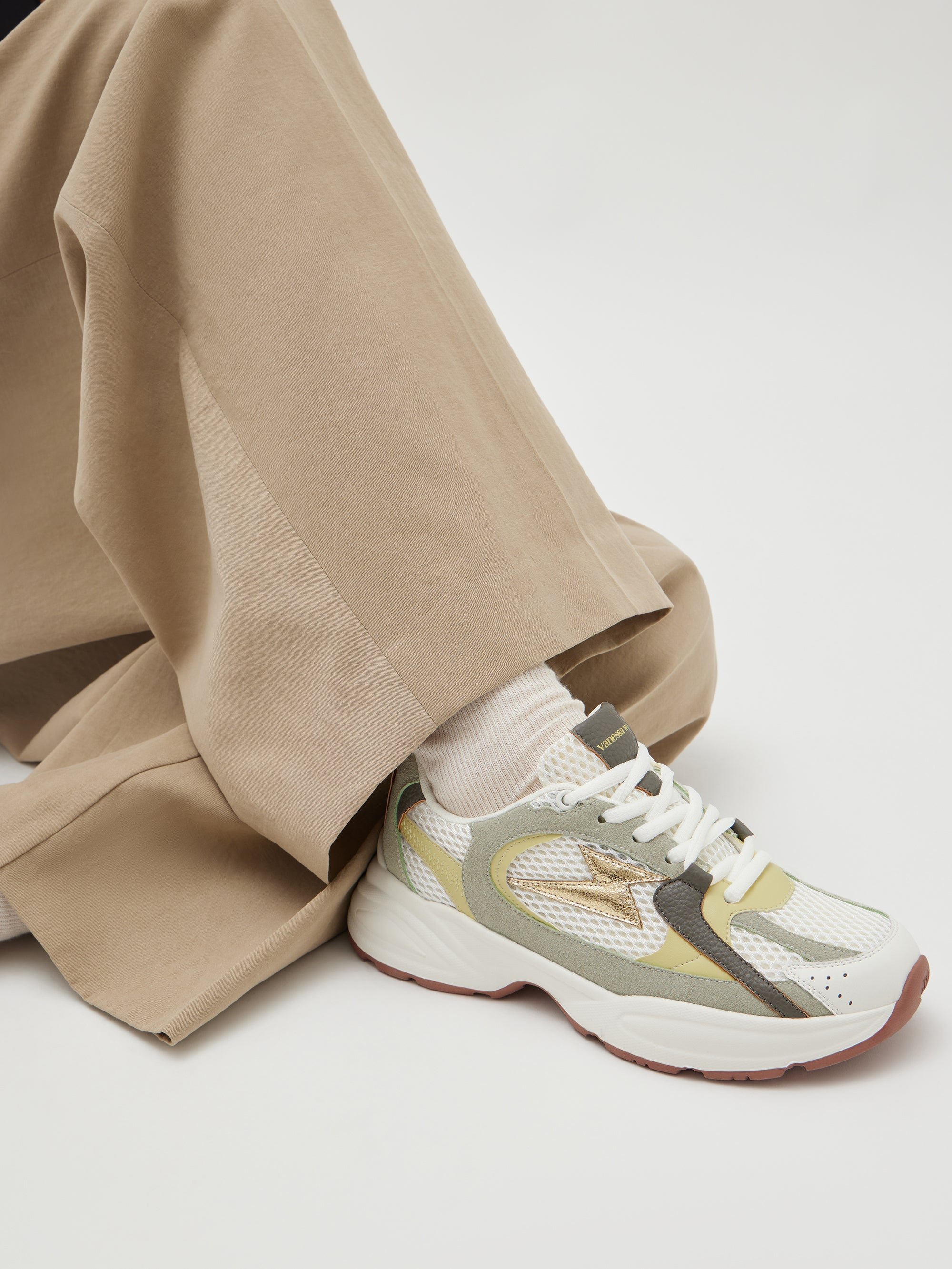 Low mesh sneakers VANESSA WU Green