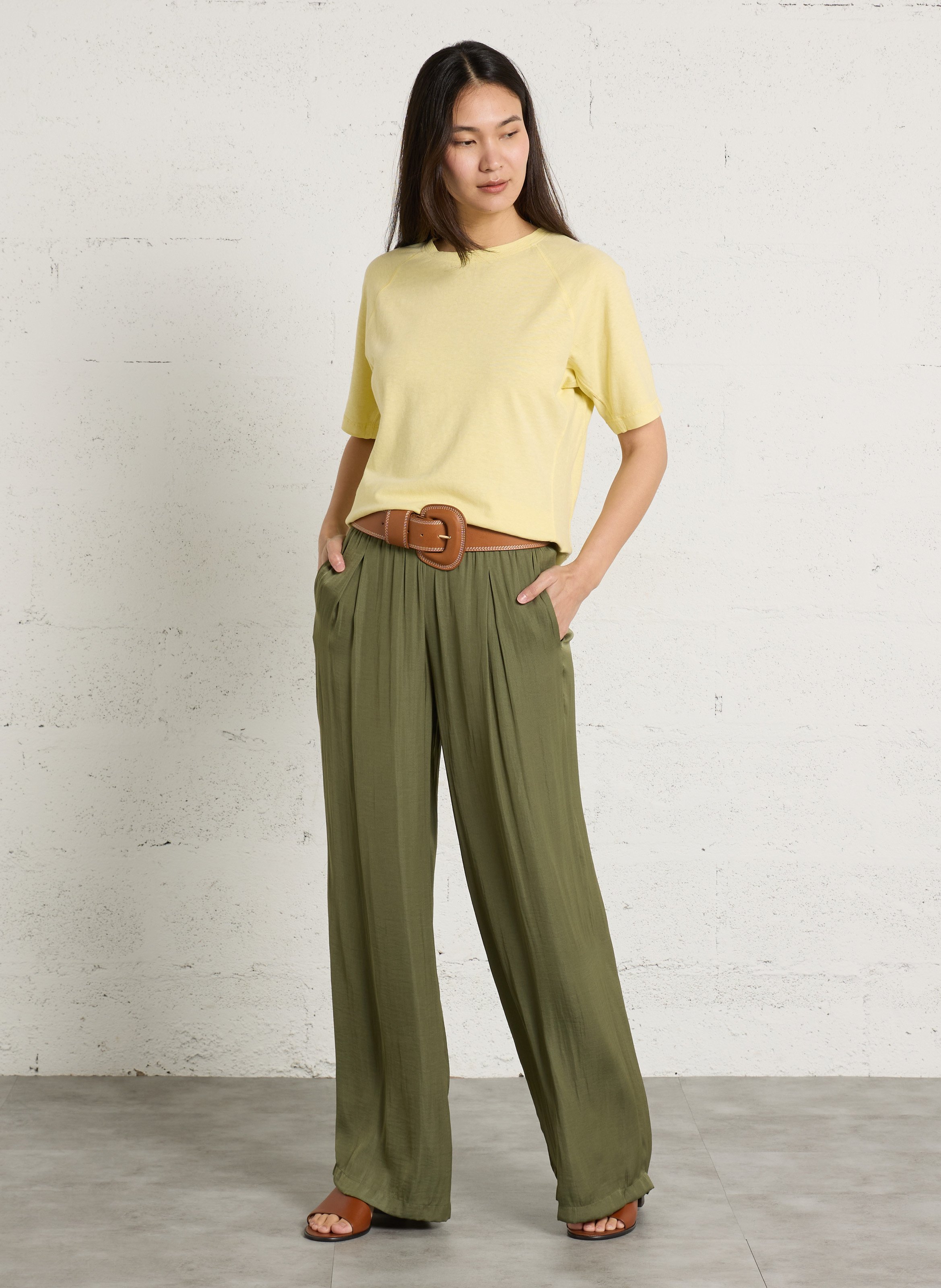 Effen T-shirt met ronde hals en korte mouwen MAISON 123 Geel