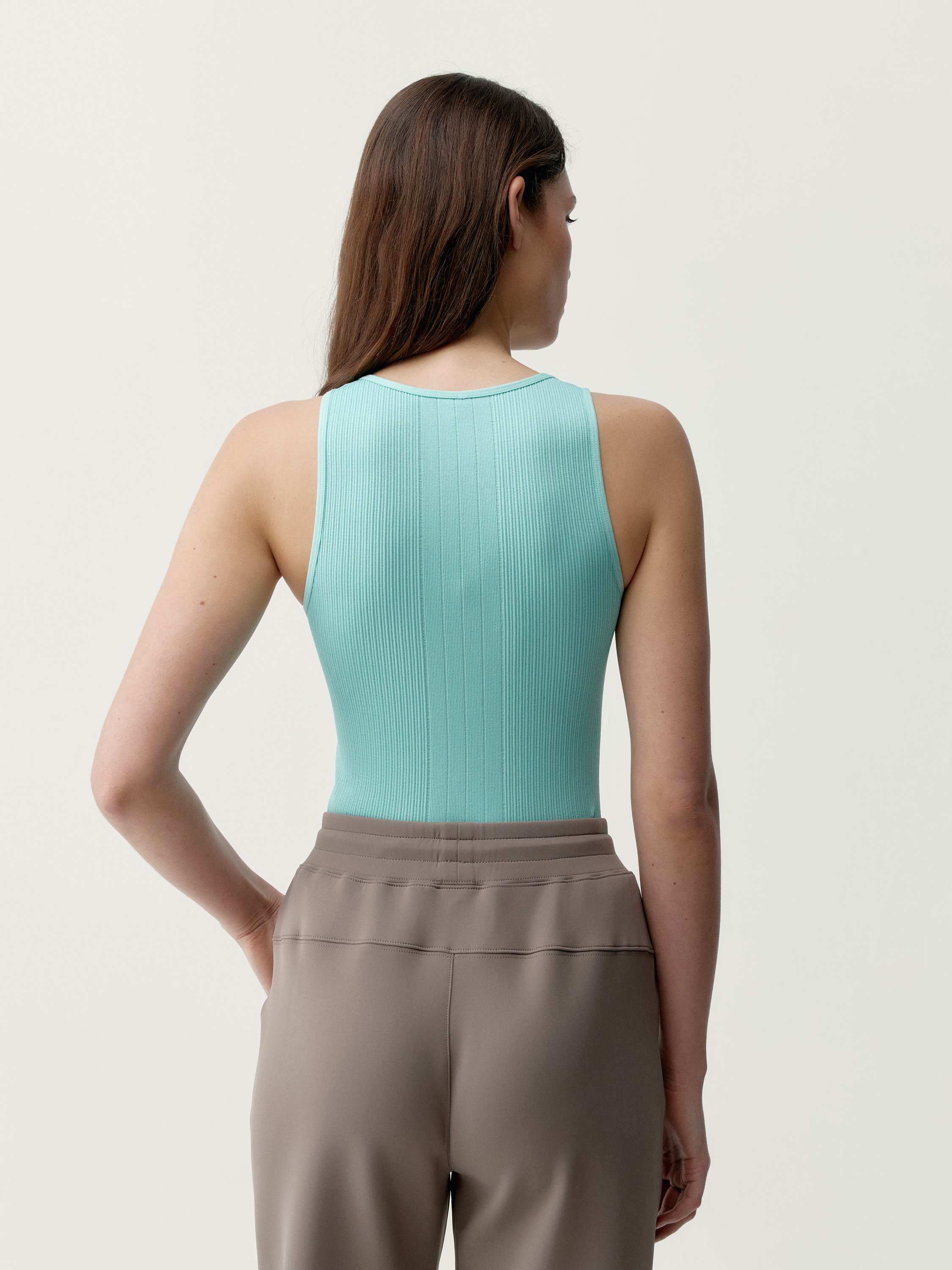 Seamless sleeveless sports t-shirt BORN Green