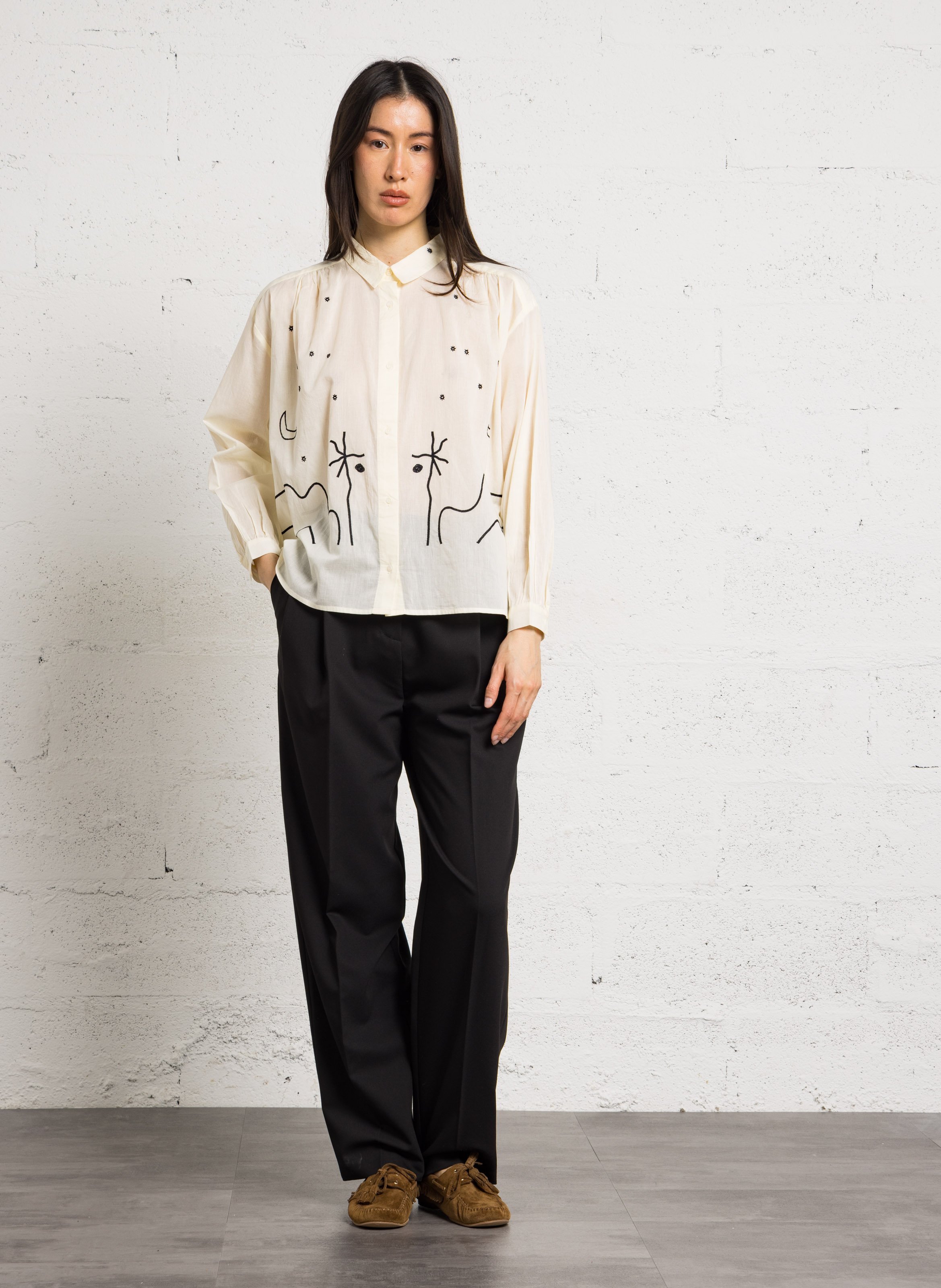 Straight embroidered cotton shirt with classic collar SACRECOEUR Black